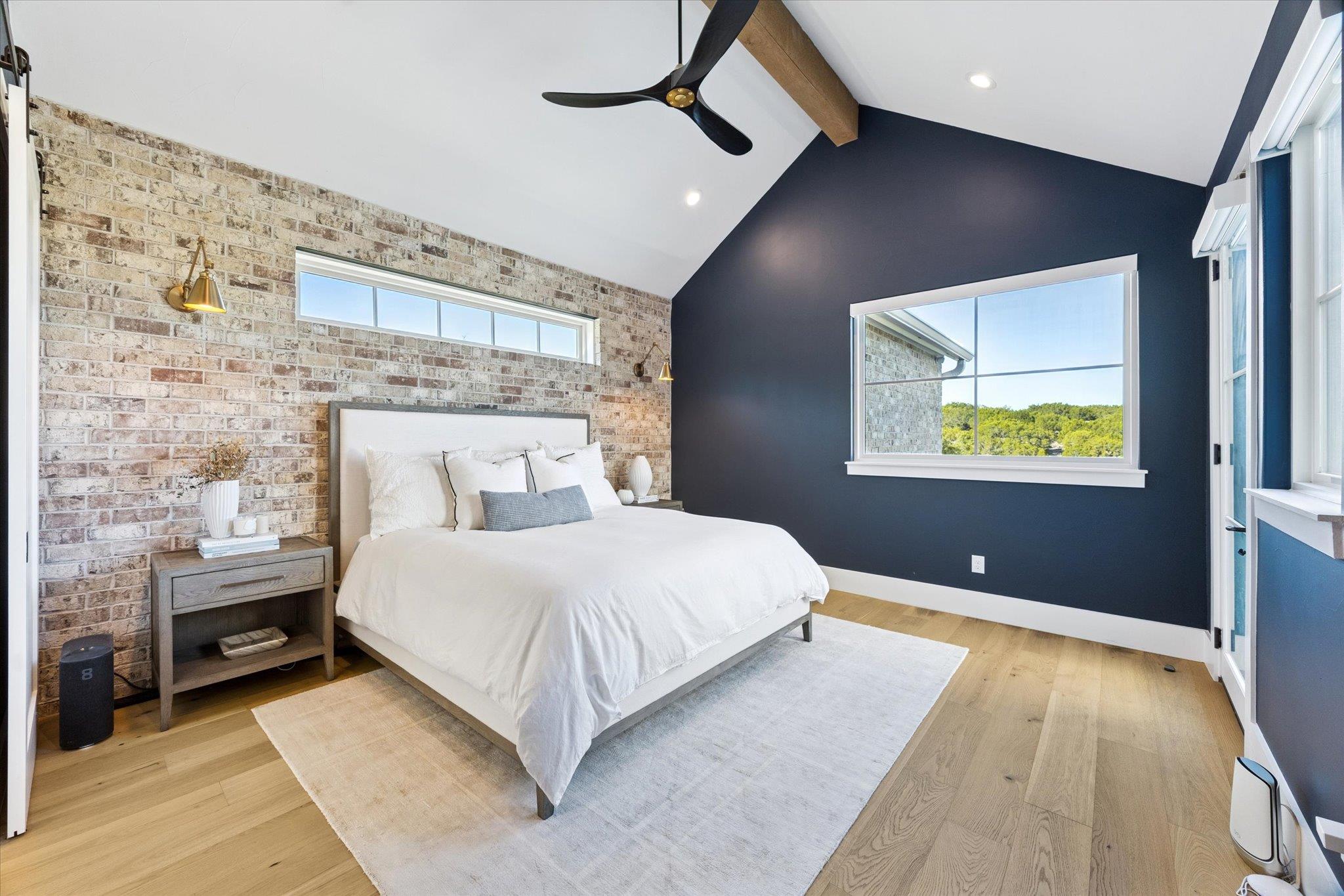 5000 Creek Meadow Cv, Spicewood, TX 78669