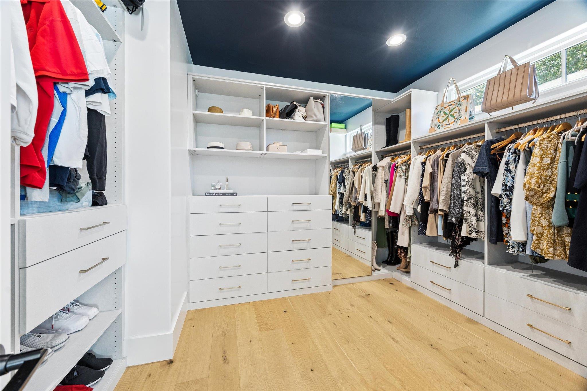 5000 Creek Meadow Cv, Spicewood, TX 78669