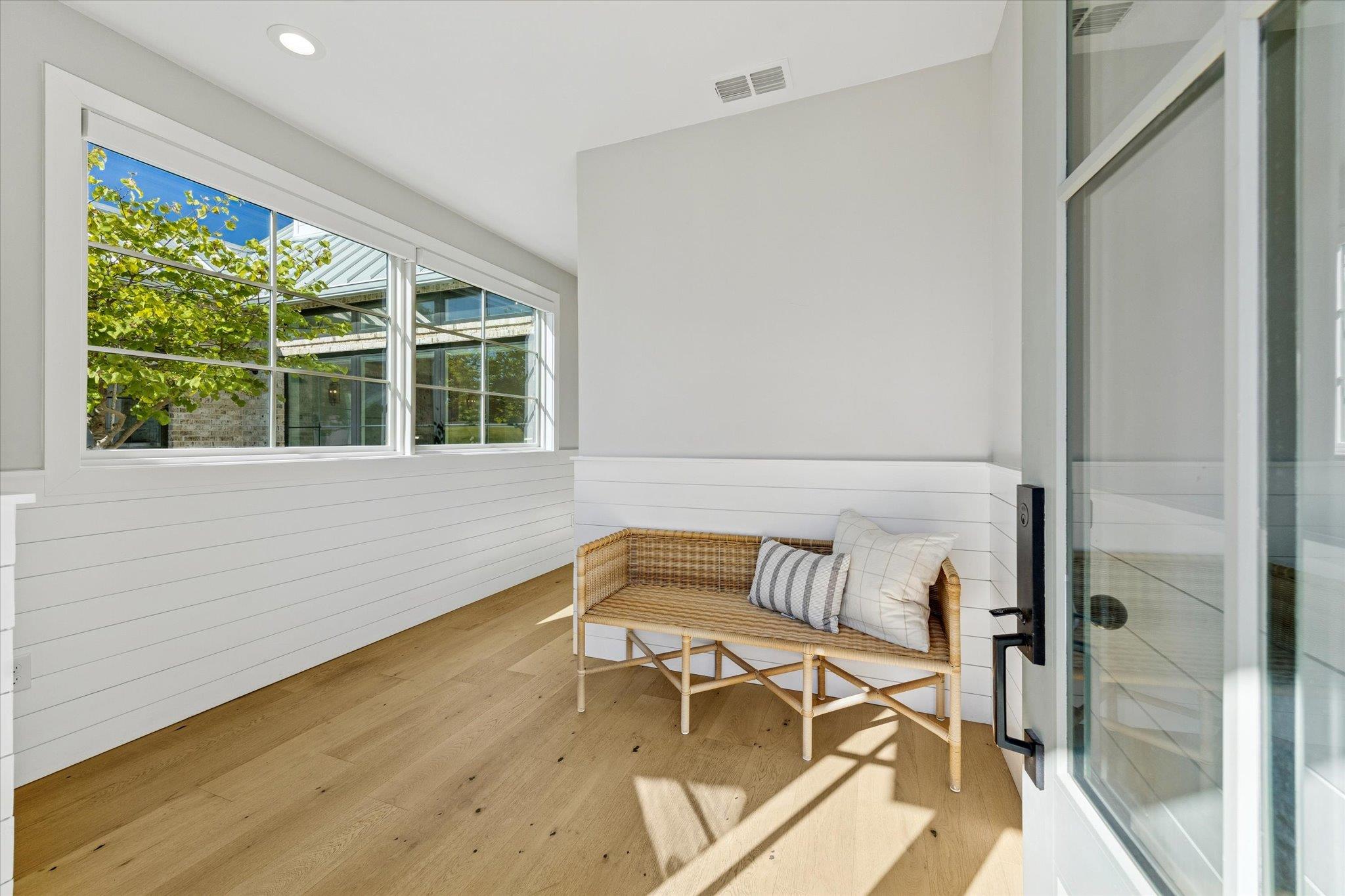 5000 Creek Meadow Cv, Spicewood, TX 78669