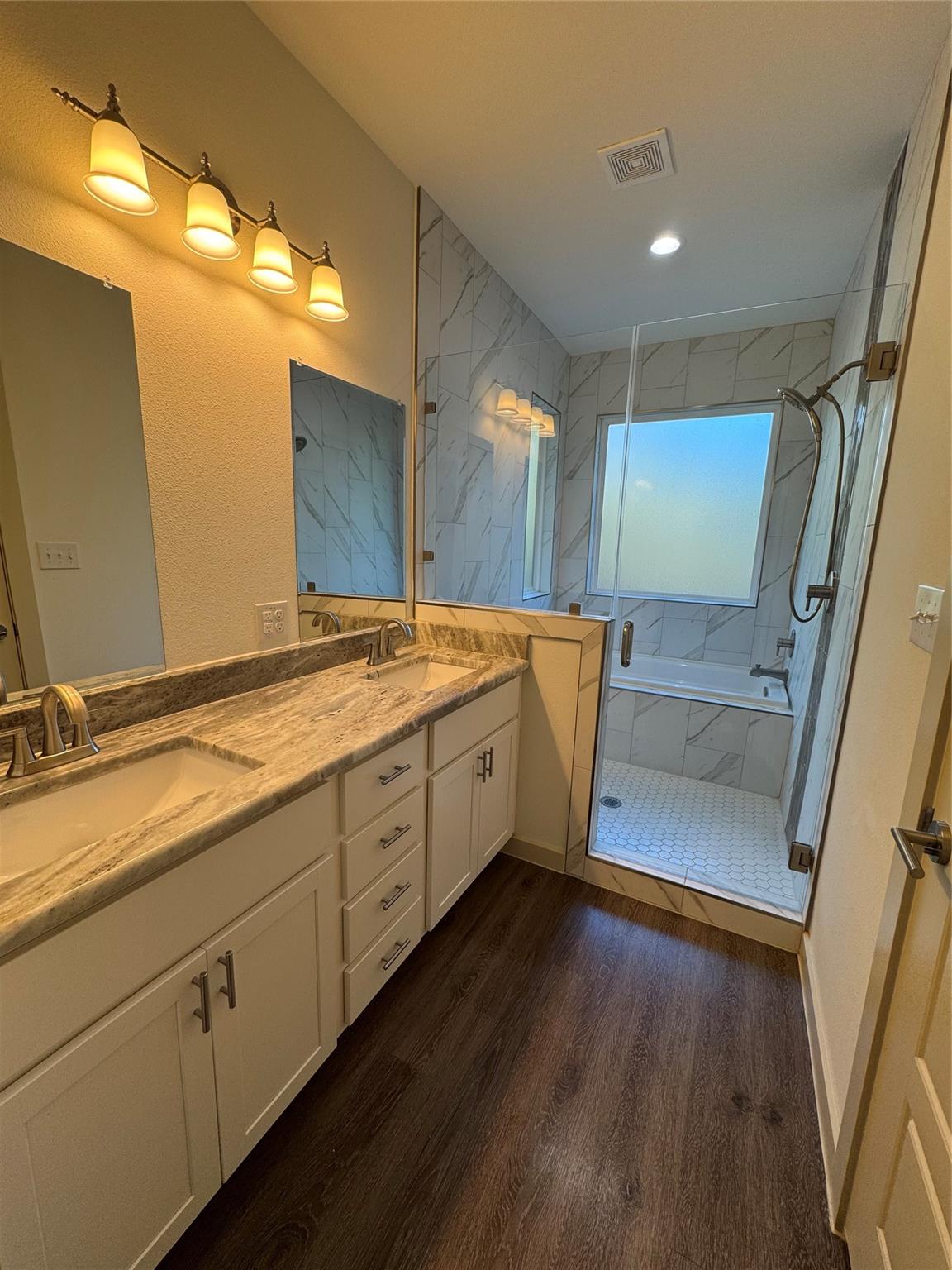 116 Kohala Ln, Bastrop, TX 78602