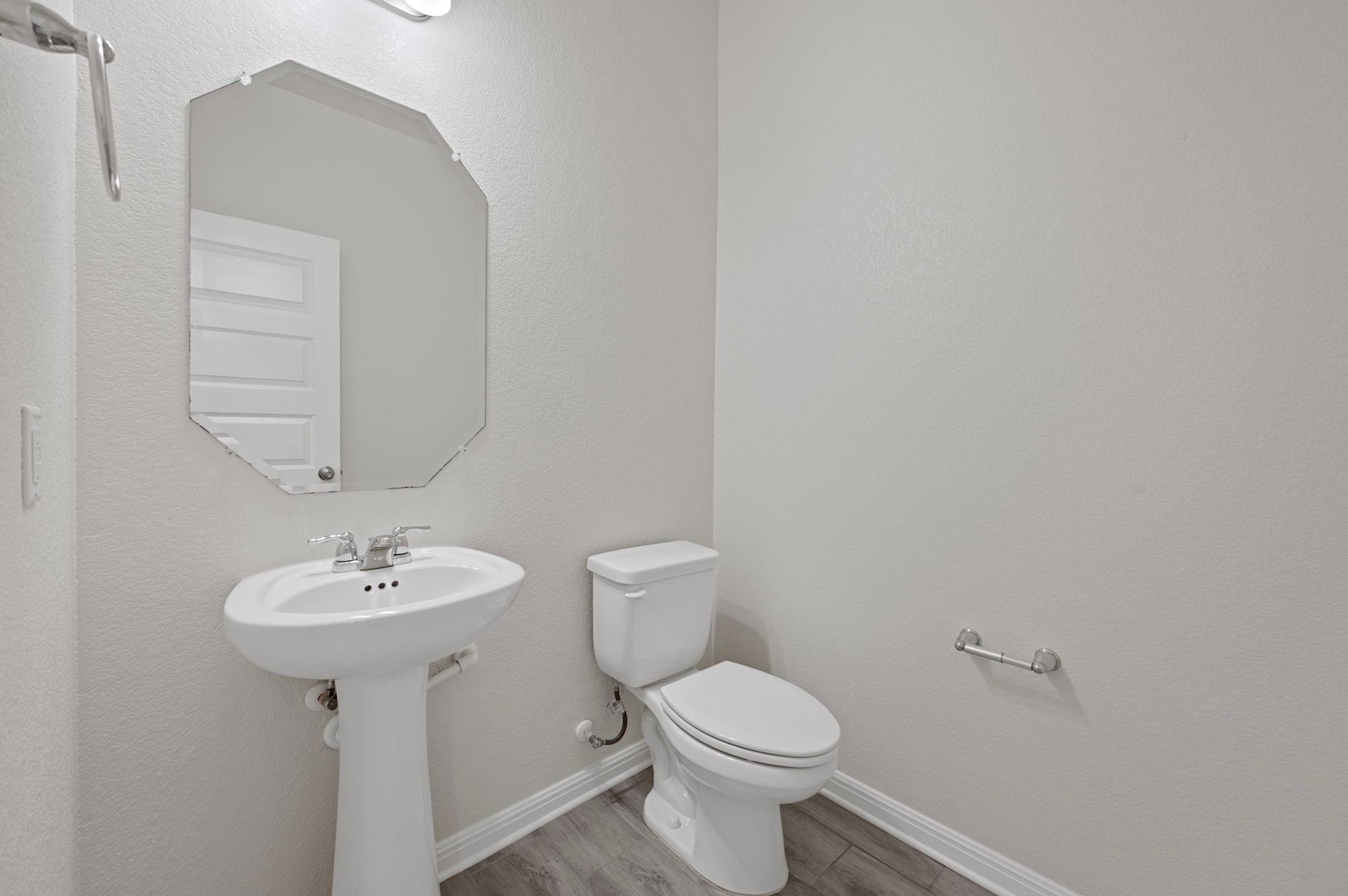 2004 Arendale Dr, Leander, TX 78641