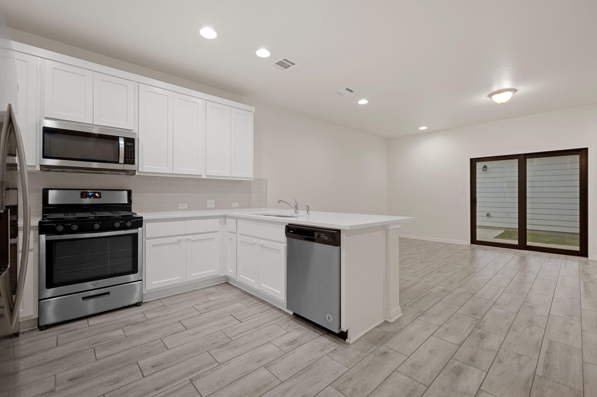 2004 Arendale Dr, Leander, TX 78641