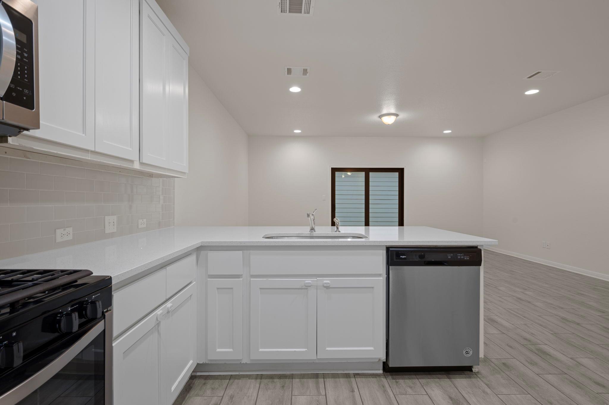 2004 Arendale Dr, Leander, TX 78641