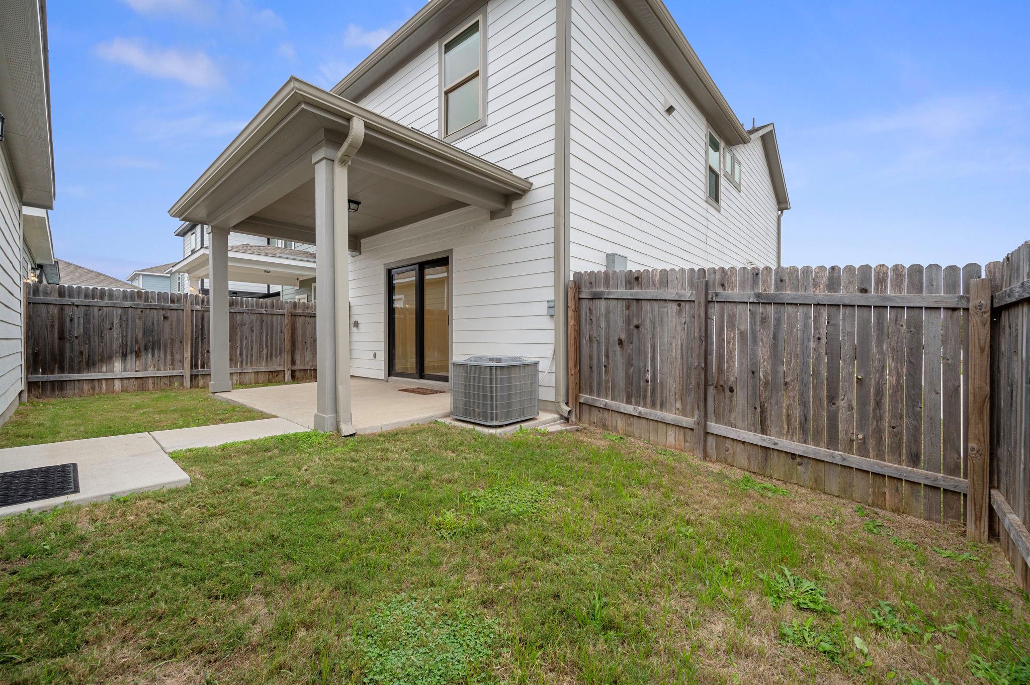 2004 Arendale Dr, Leander, TX 78641