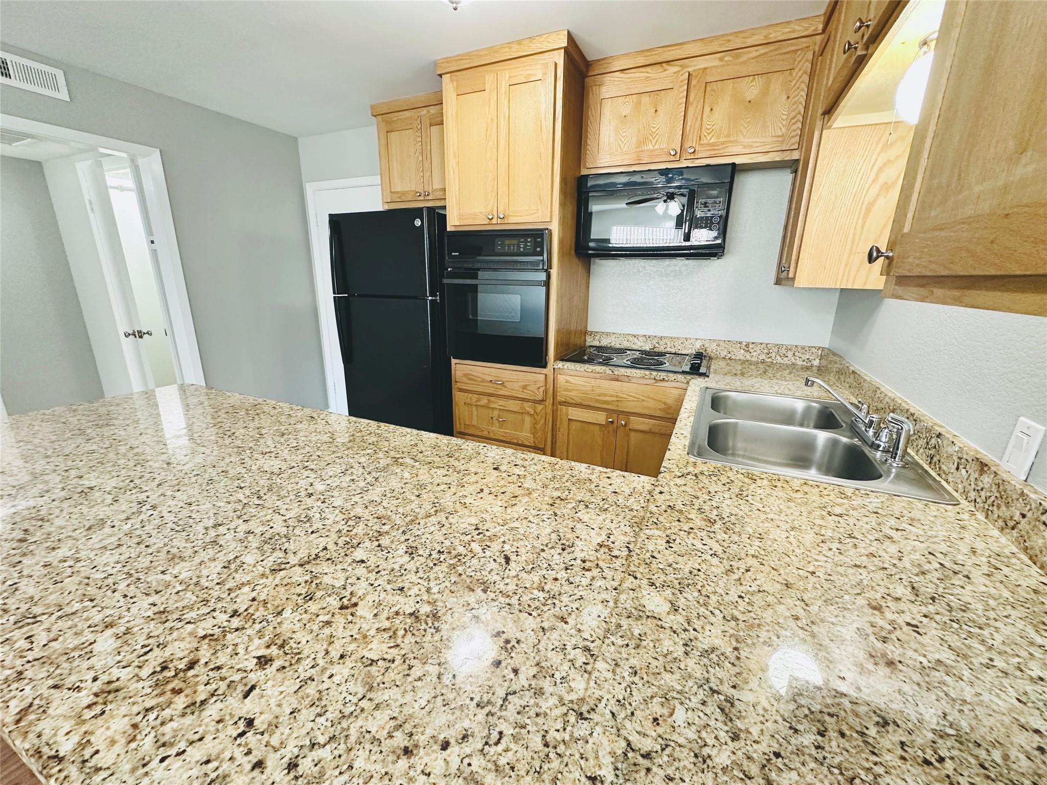 601 W 11th St # 223, Austin, TX 78701