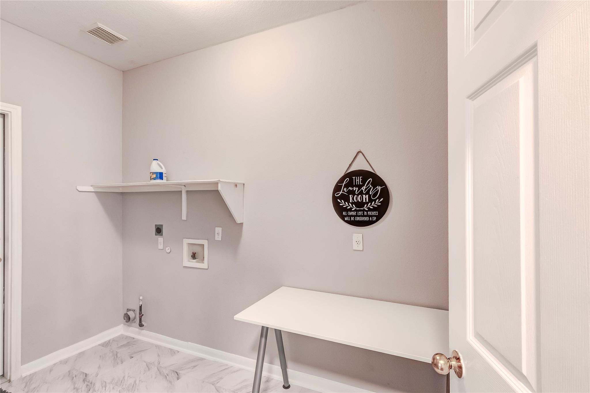 1107 Saint John Ct, Pflugerville, TX 78660