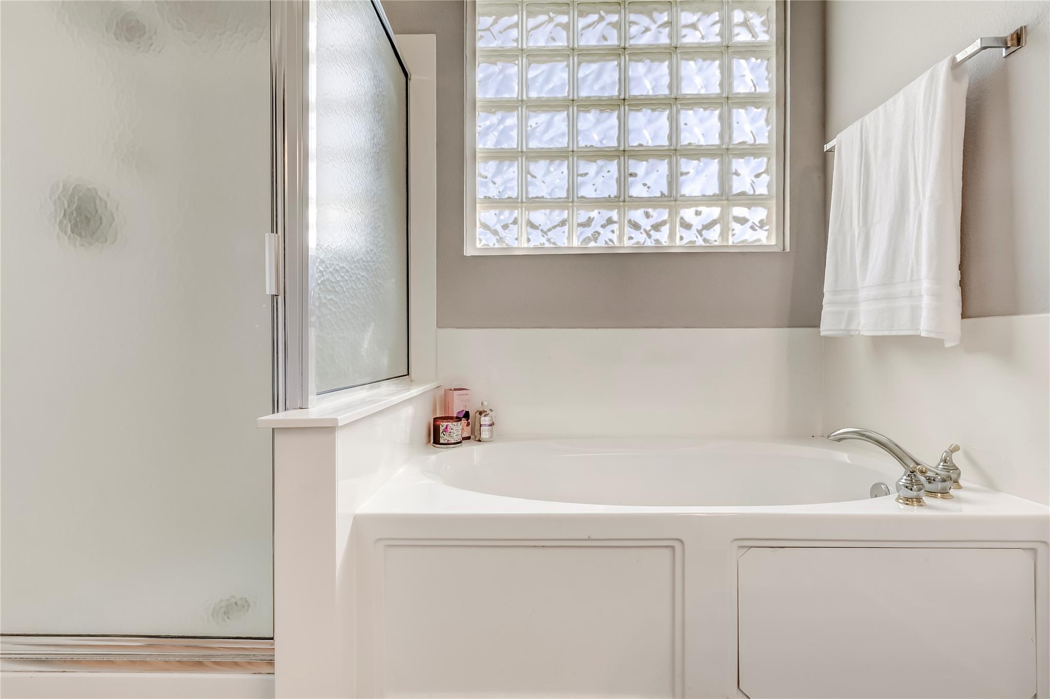 1107 Saint John Ct, Pflugerville, TX 78660