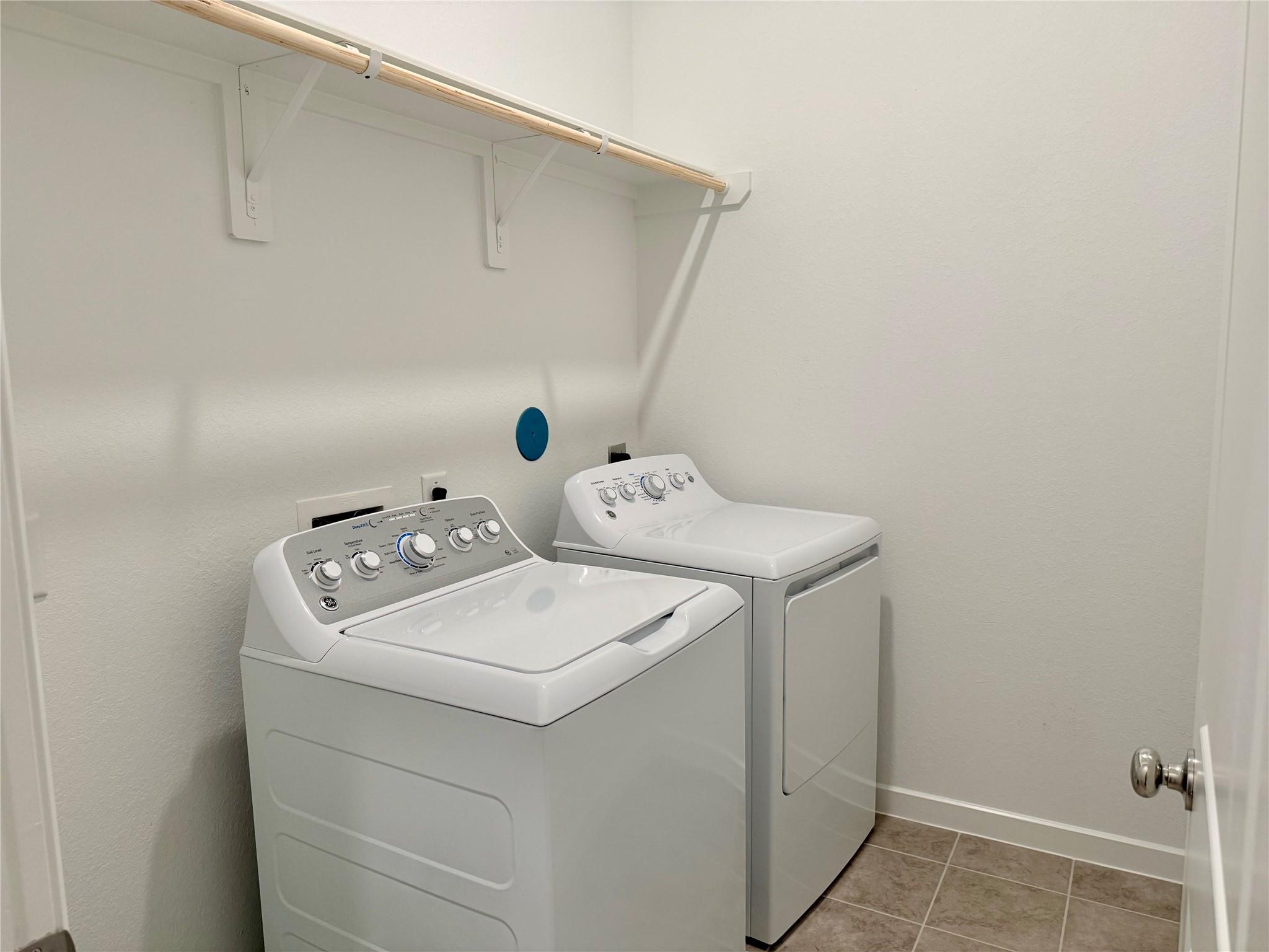 9922 Sunflower Mist Ln, Richmond, TX 77407