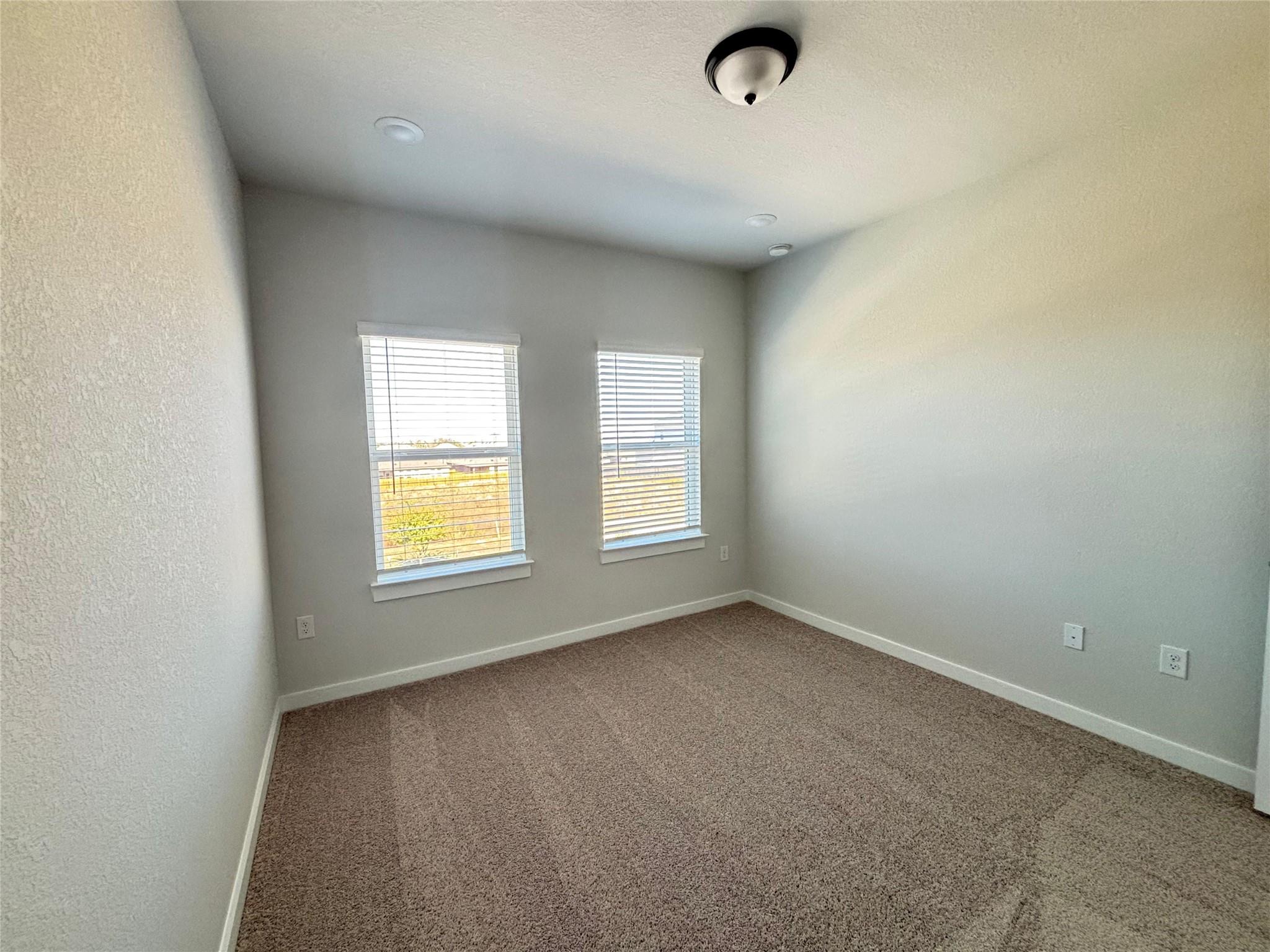 2204 Spokane Dr, Leander, TX 78641