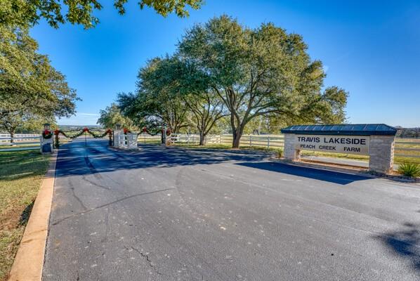 Spicewood, TX 78669