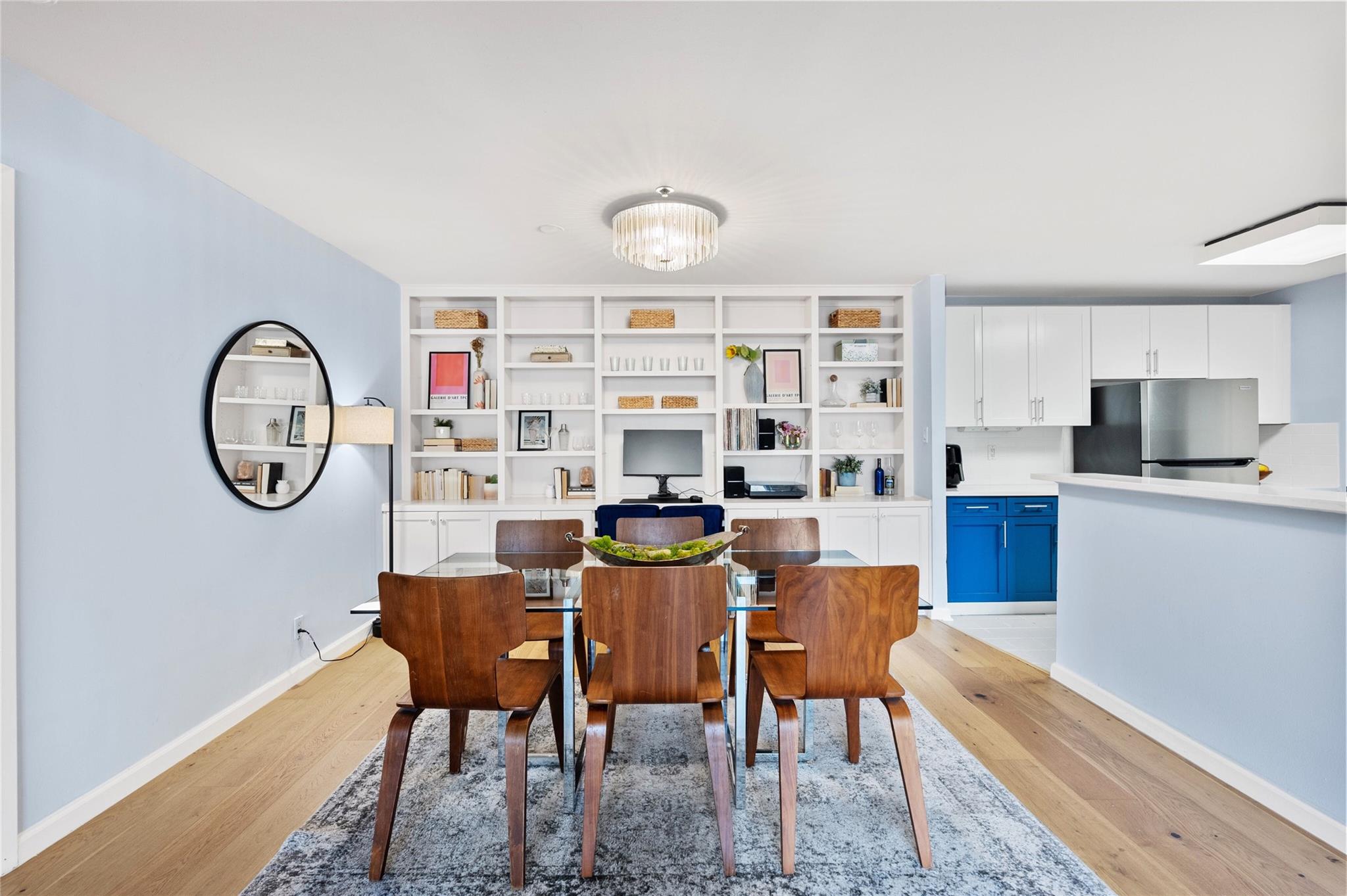 40 N Interstate Highway 35 # 2B2, Austin, TX 78701