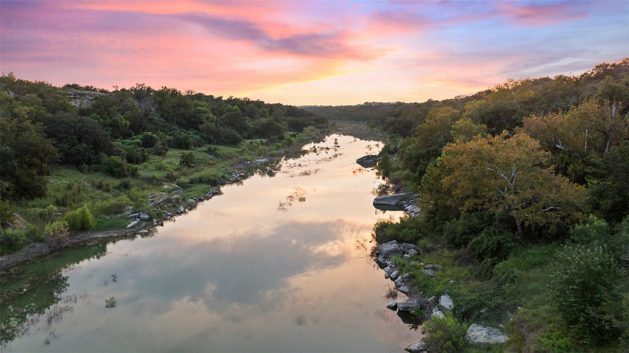 5229 Hupedo Ranch Rd, Spicewood, TX 78669