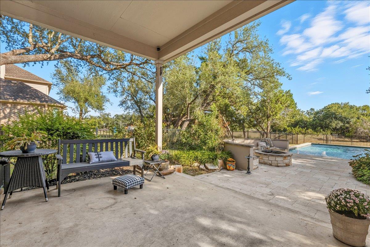 1436 Flint Rock Loop, Driftwood, TX 78619