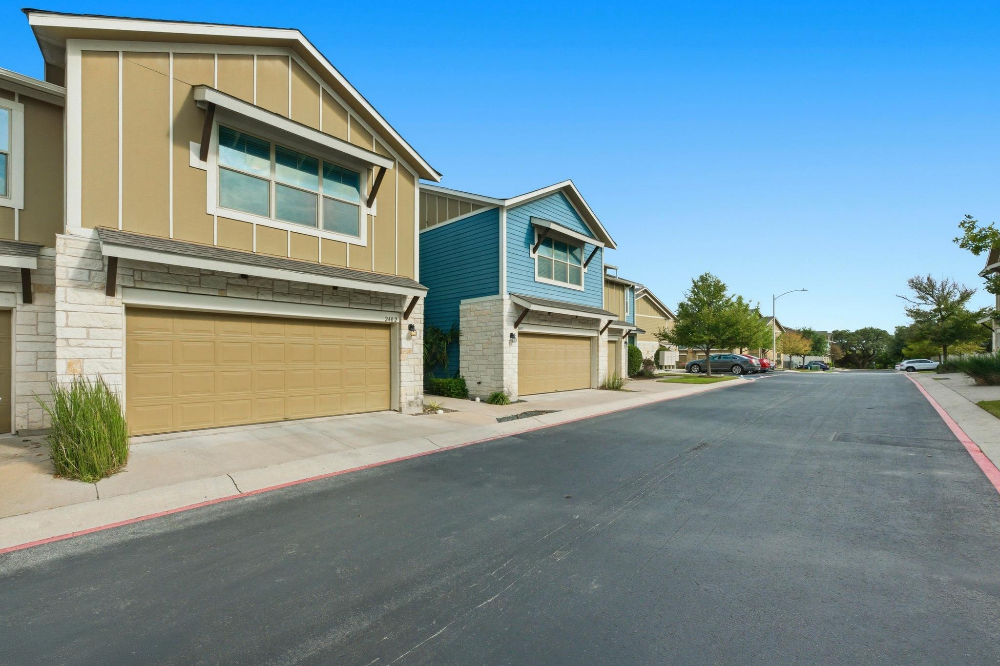 516 E Slaughter Ln # 2402, Austin, TX 78744