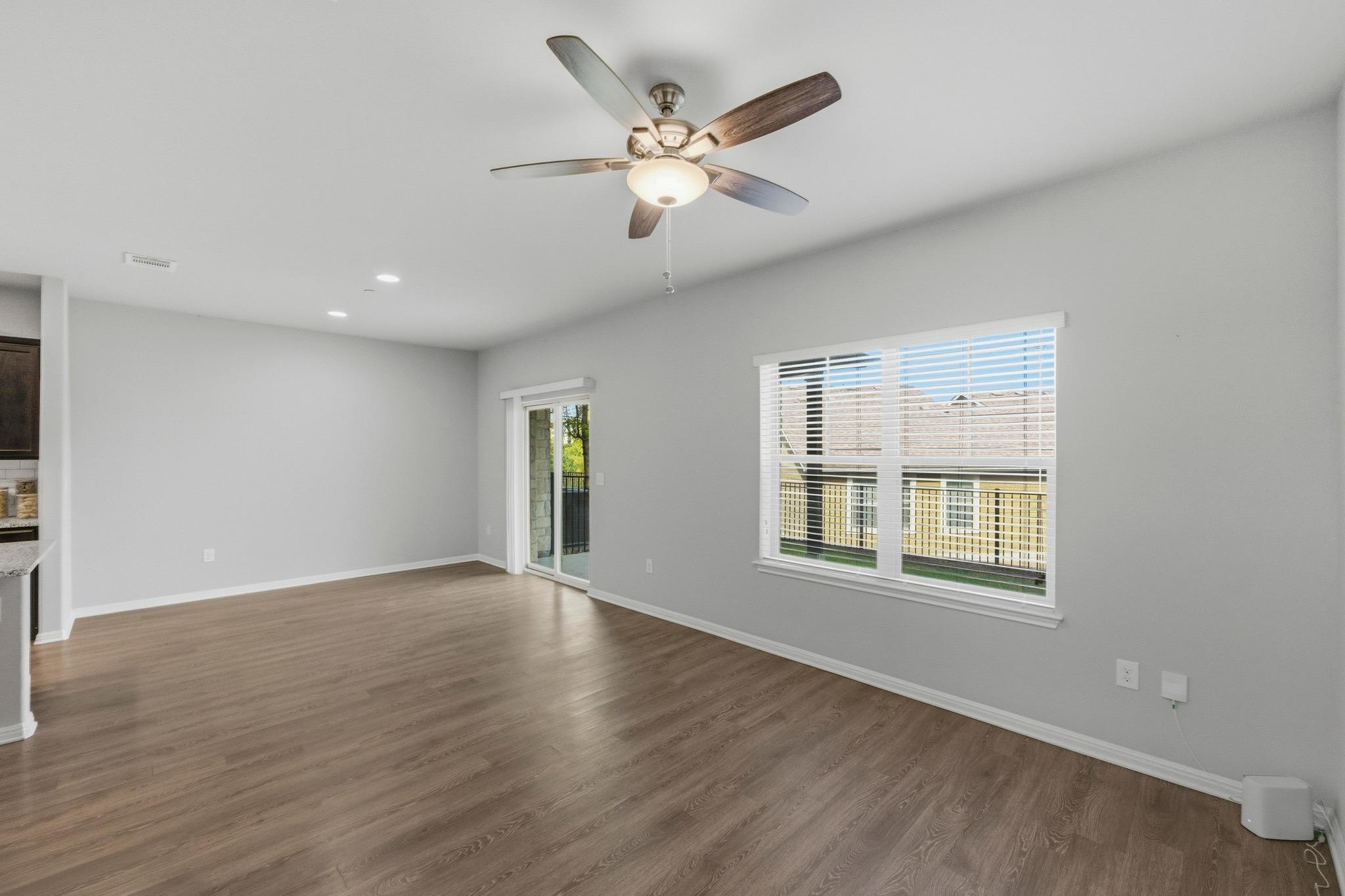 516 E Slaughter Ln # 2402, Austin, TX 78744