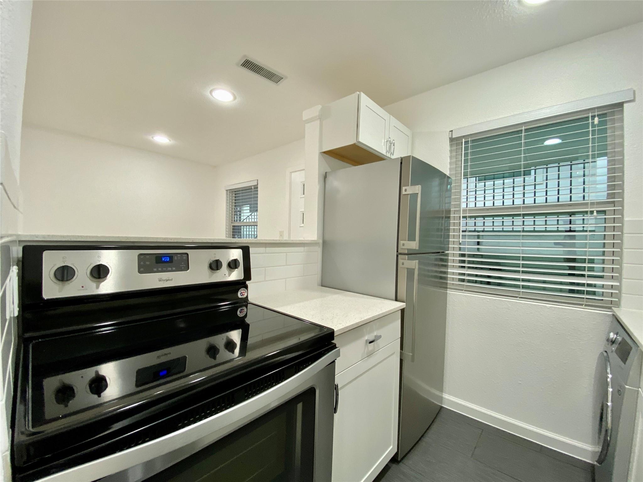 807 Blanco St # 304, Austin, TX 78703