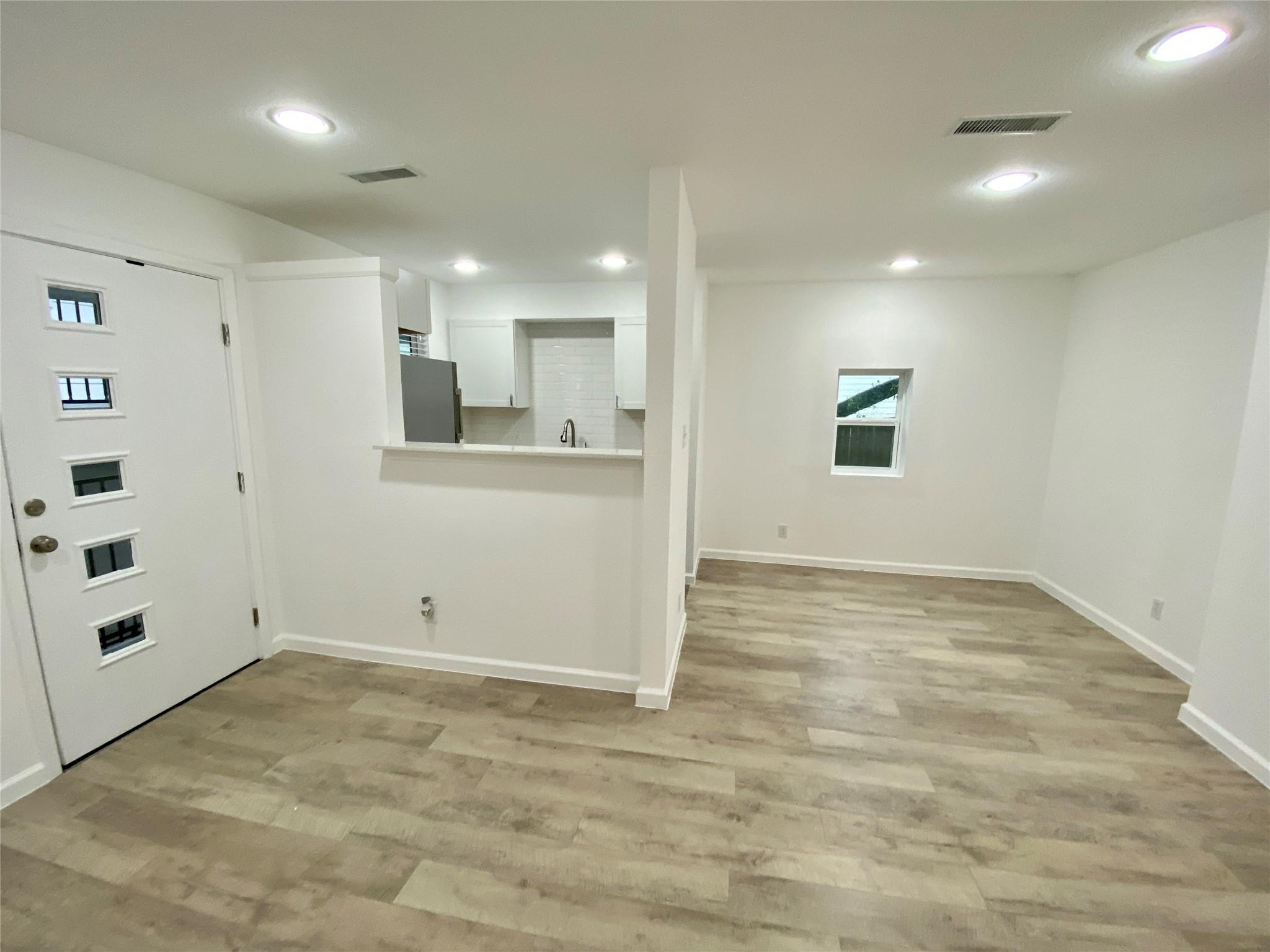 807 Blanco St # 304, Austin, TX 78703