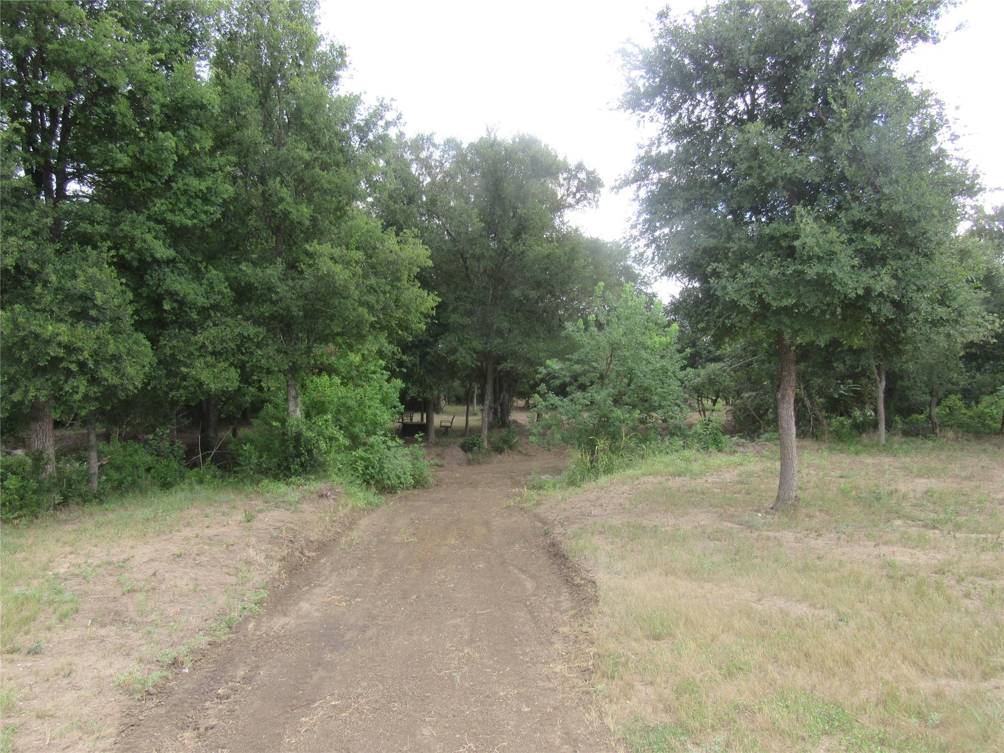 353 Littig Rd, Elgin, TX 78621