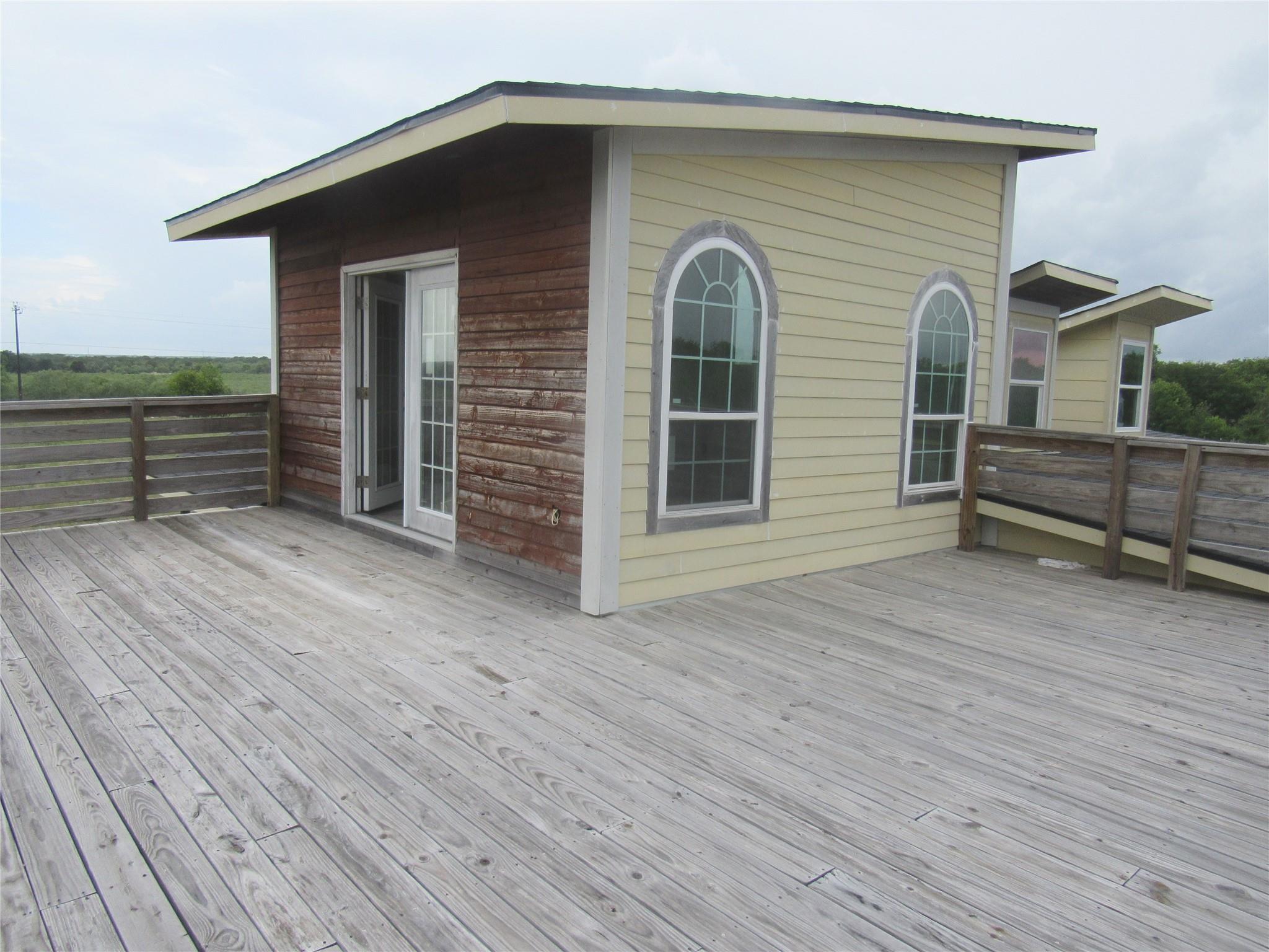 353 Littig Rd, Elgin, TX 78621