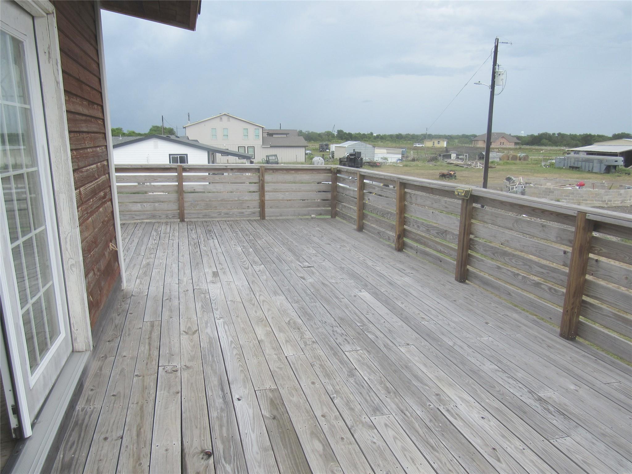 353 Littig Rd, Elgin, TX 78621