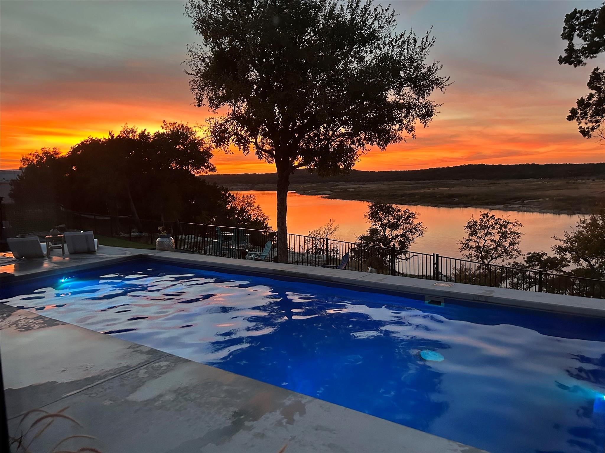 Lago Vista, TX 78645