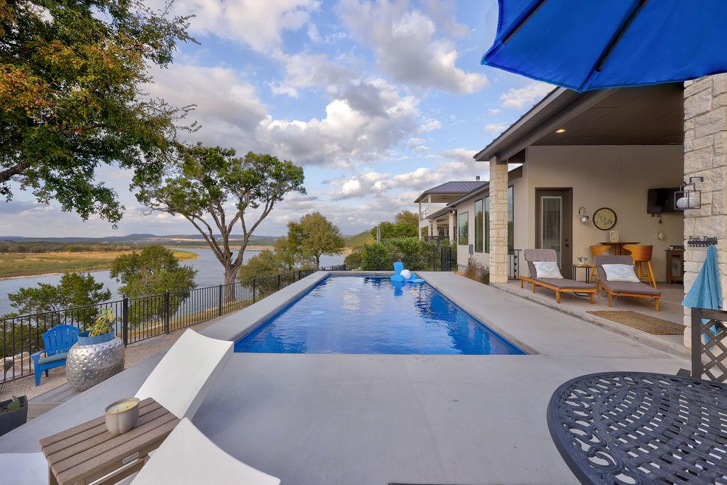 Lago Vista, TX 78645