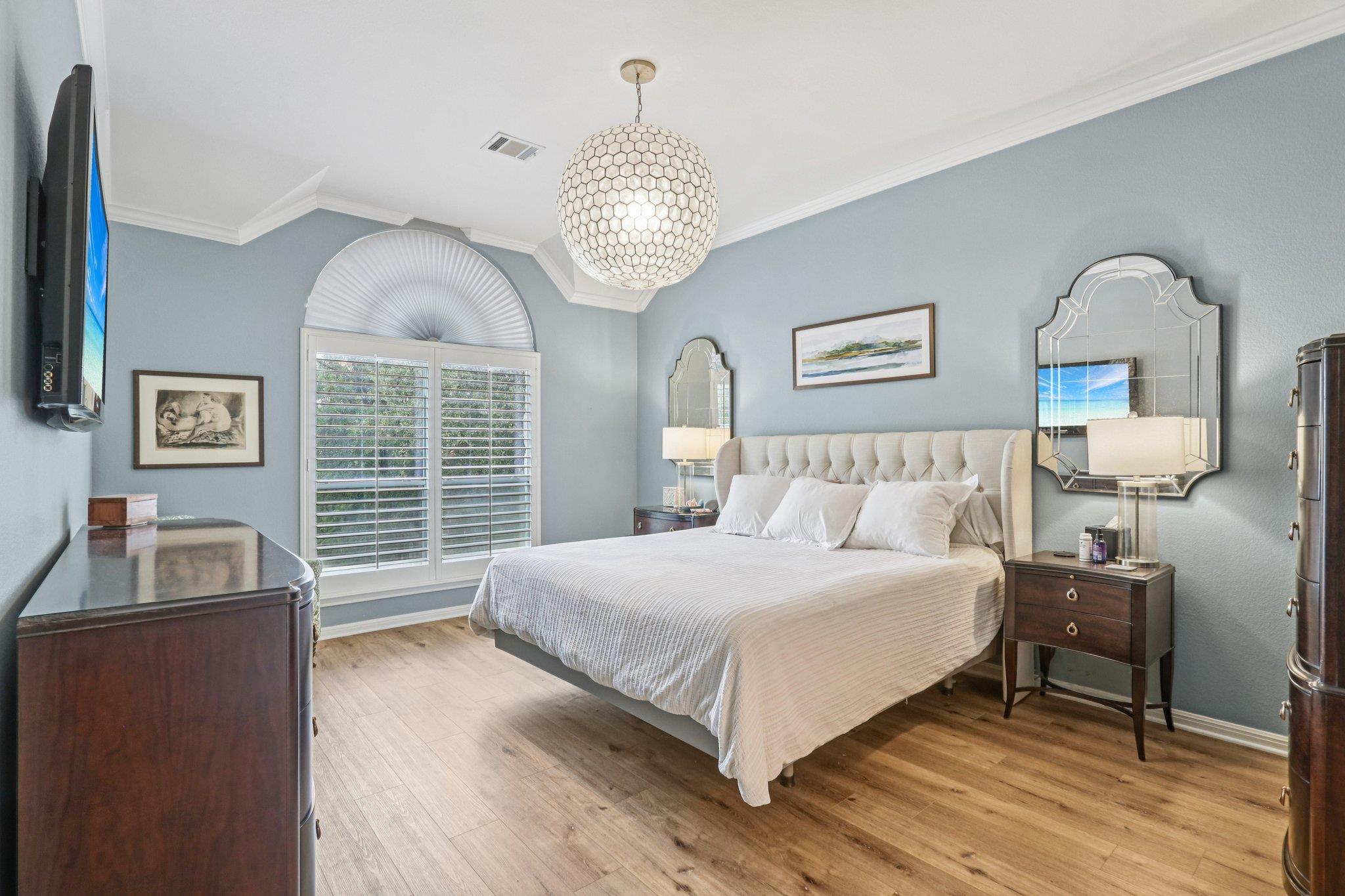 7124 Via Dono Dr, Austin, TX 78749