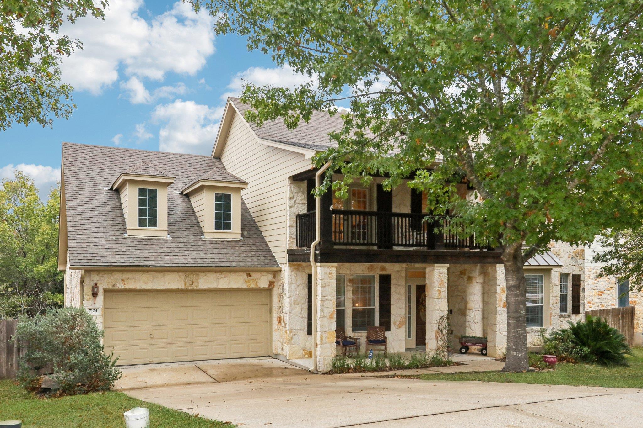 7124 Via Dono Dr, Austin, TX 78749