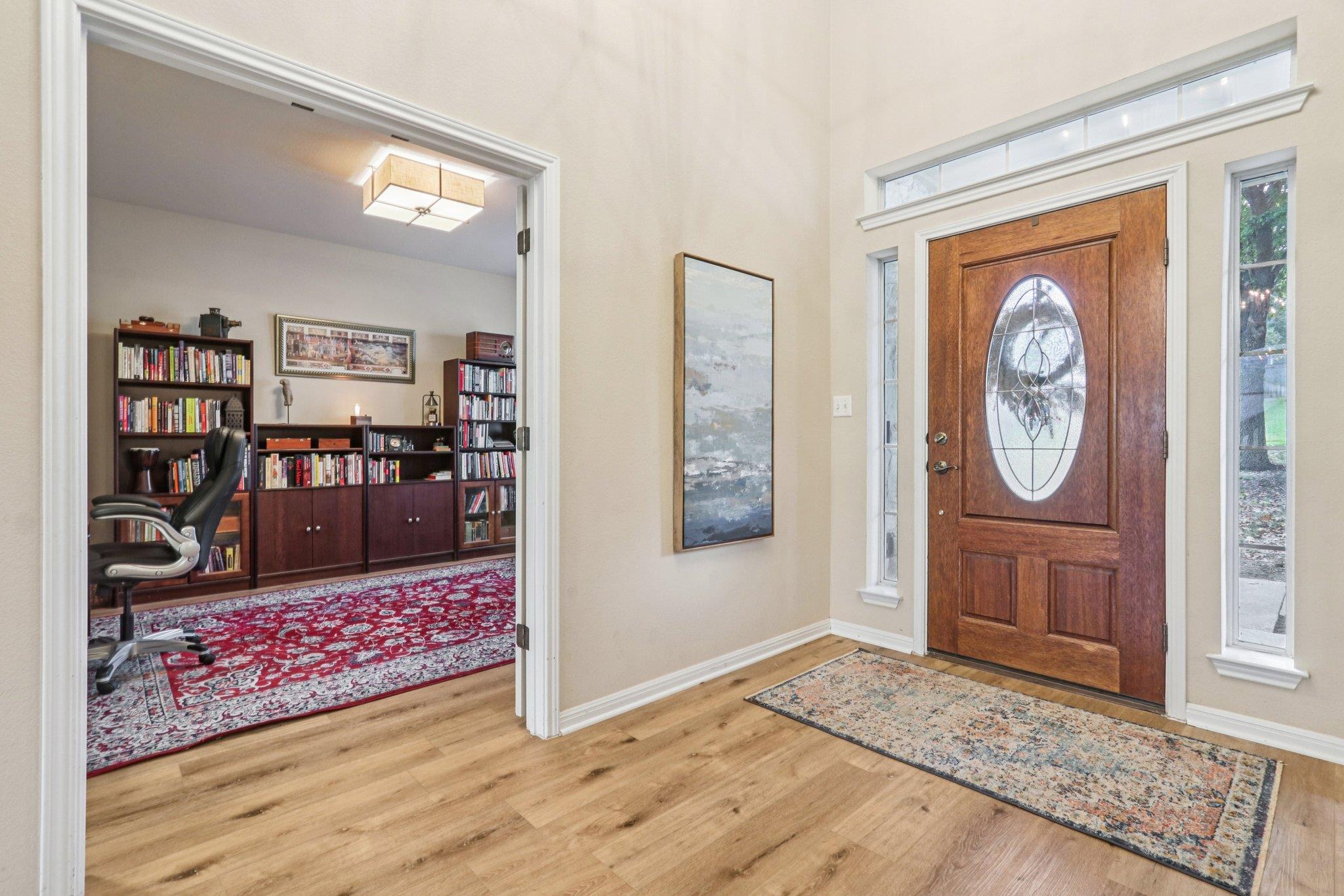 7124 Via Dono Dr, Austin, TX 78749