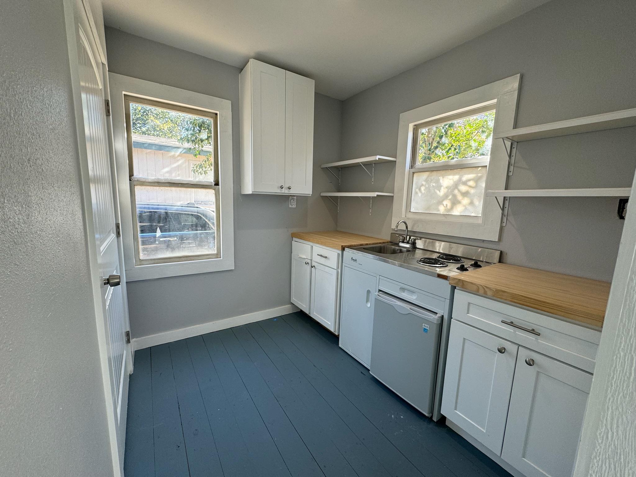 511 Main St, Martindale, TX 78655