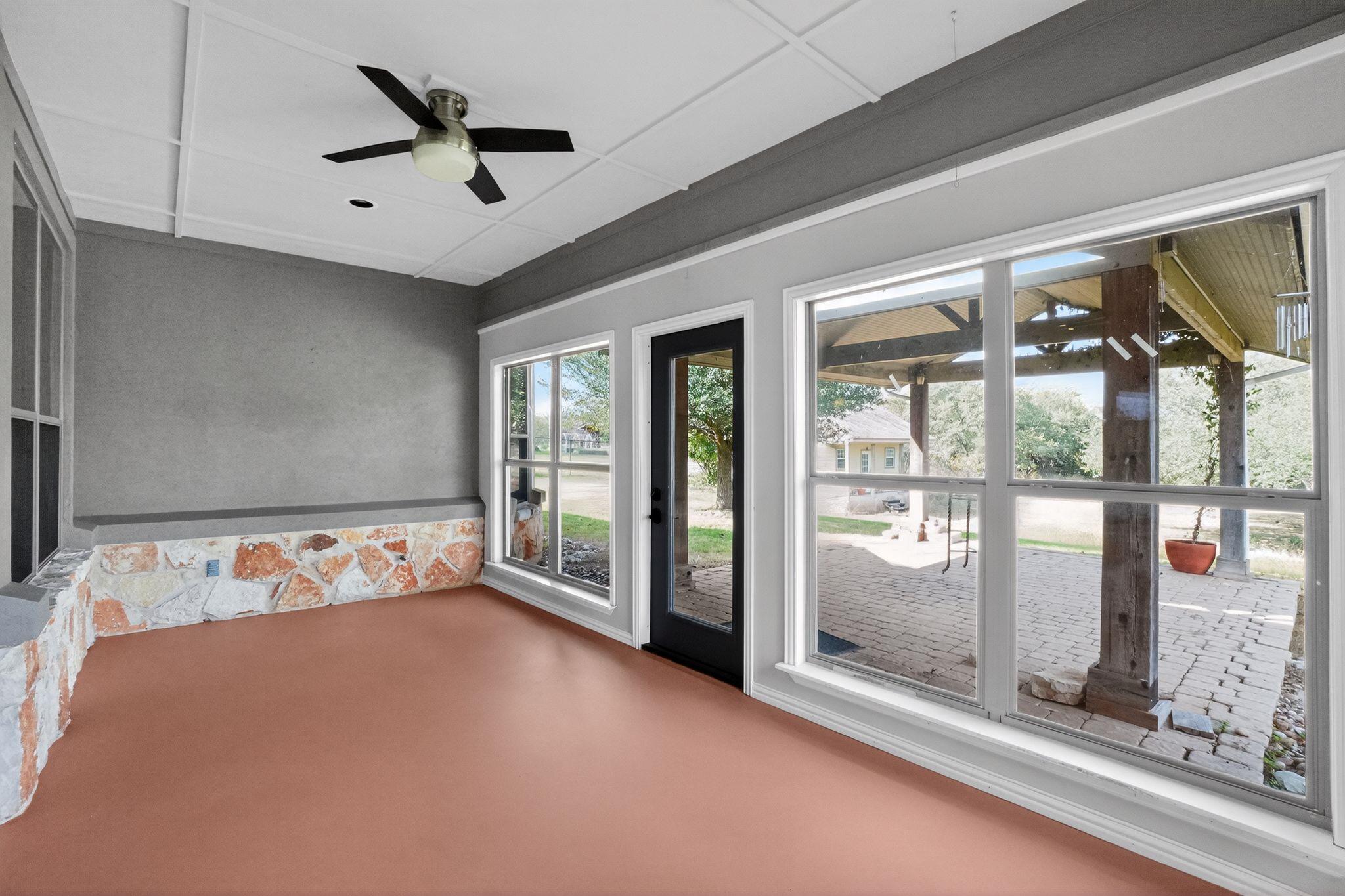 304 Speed Horse, Liberty Hill, TX 78642