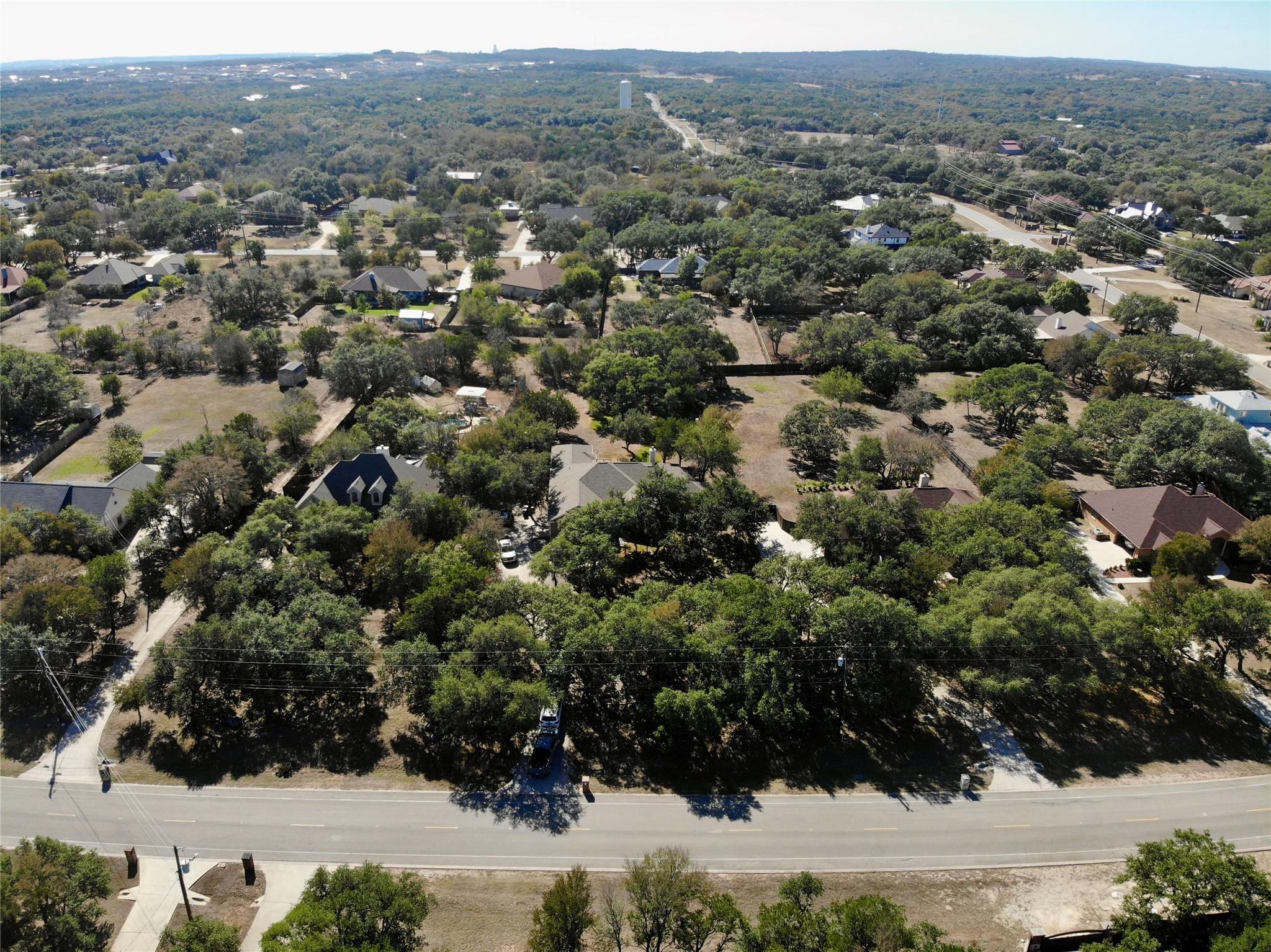 1027 Stagecoach Trl, San Marcos, TX 78666