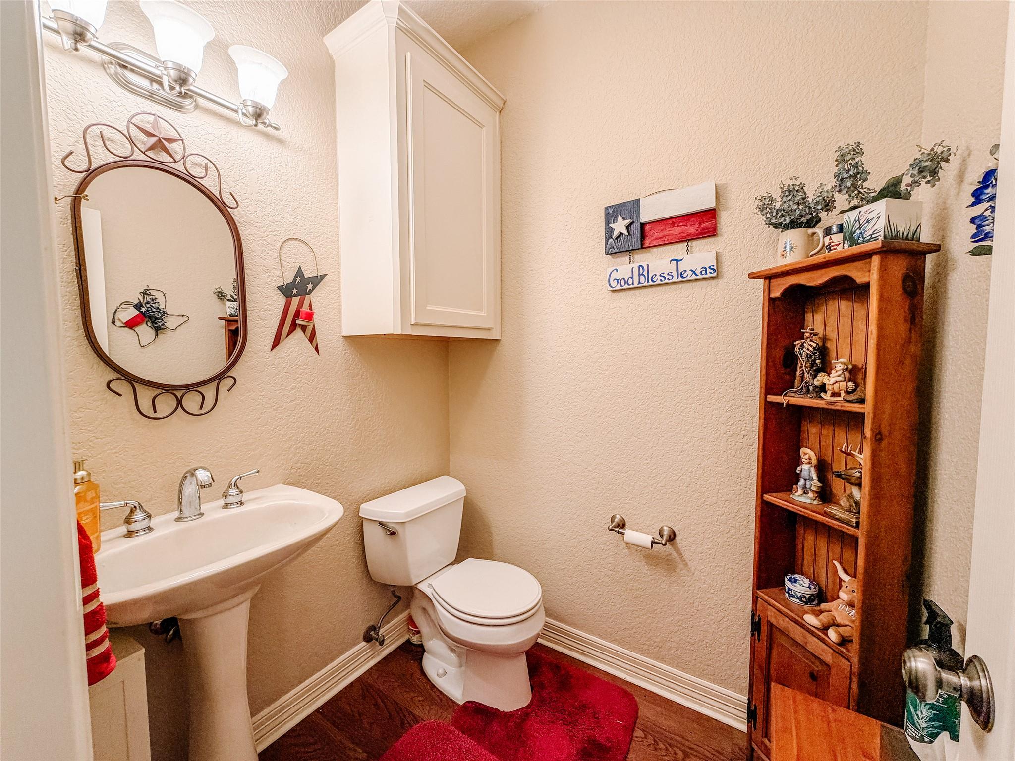 1027 Stagecoach Trl, San Marcos, TX 78666