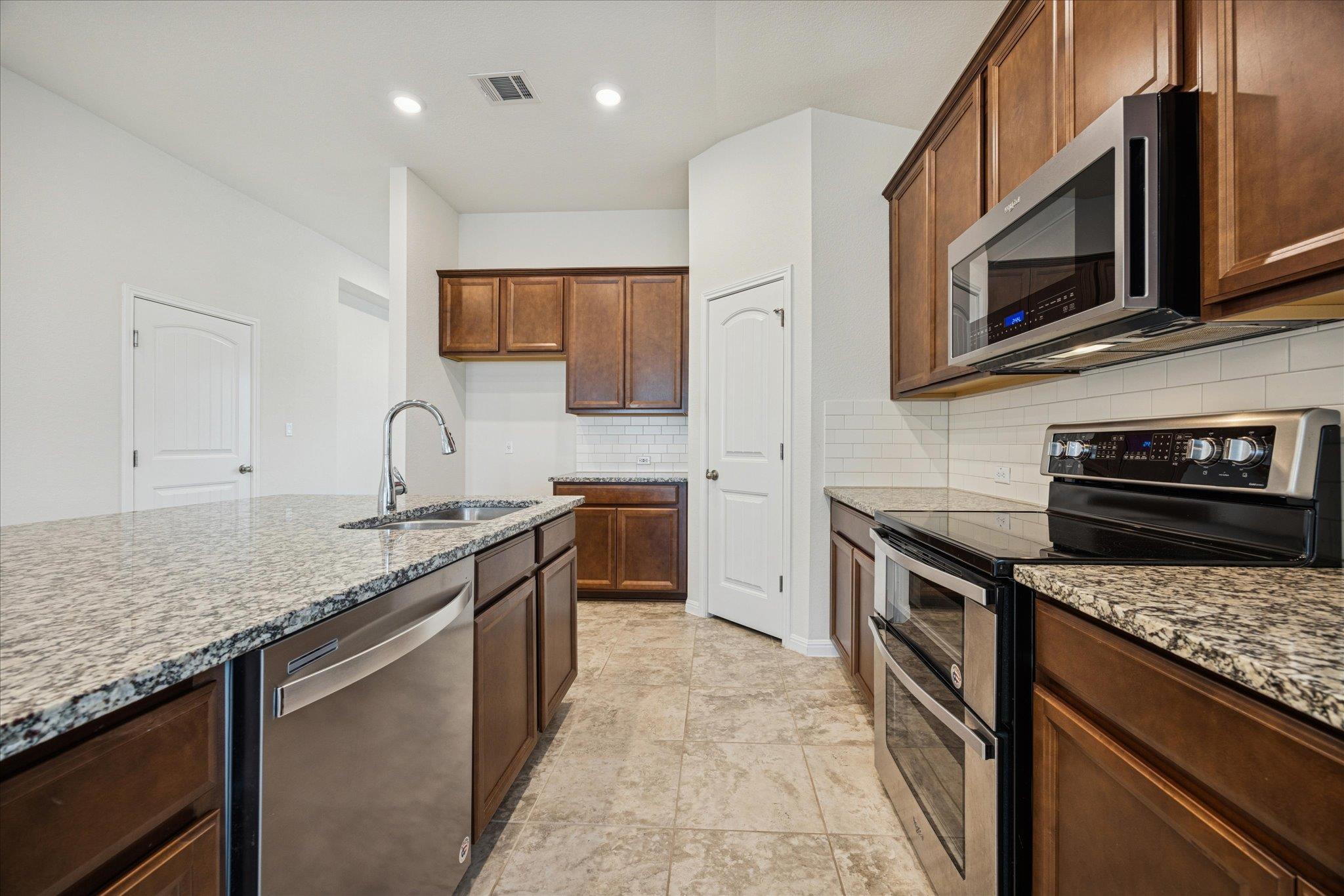 19201 Quebrada Dr, Pflugerville, TX 78660