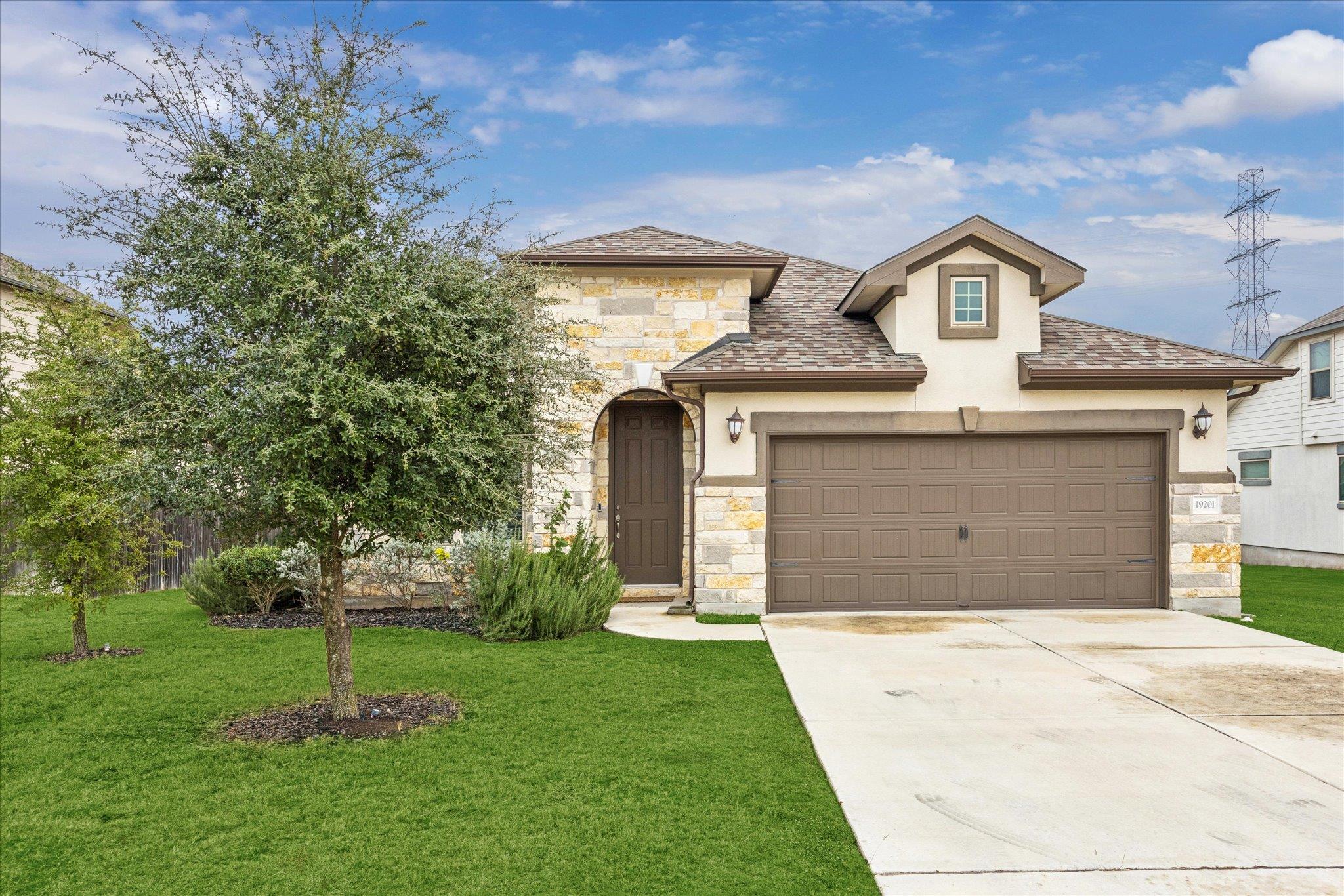 19201 Quebrada Dr, Pflugerville, TX 78660