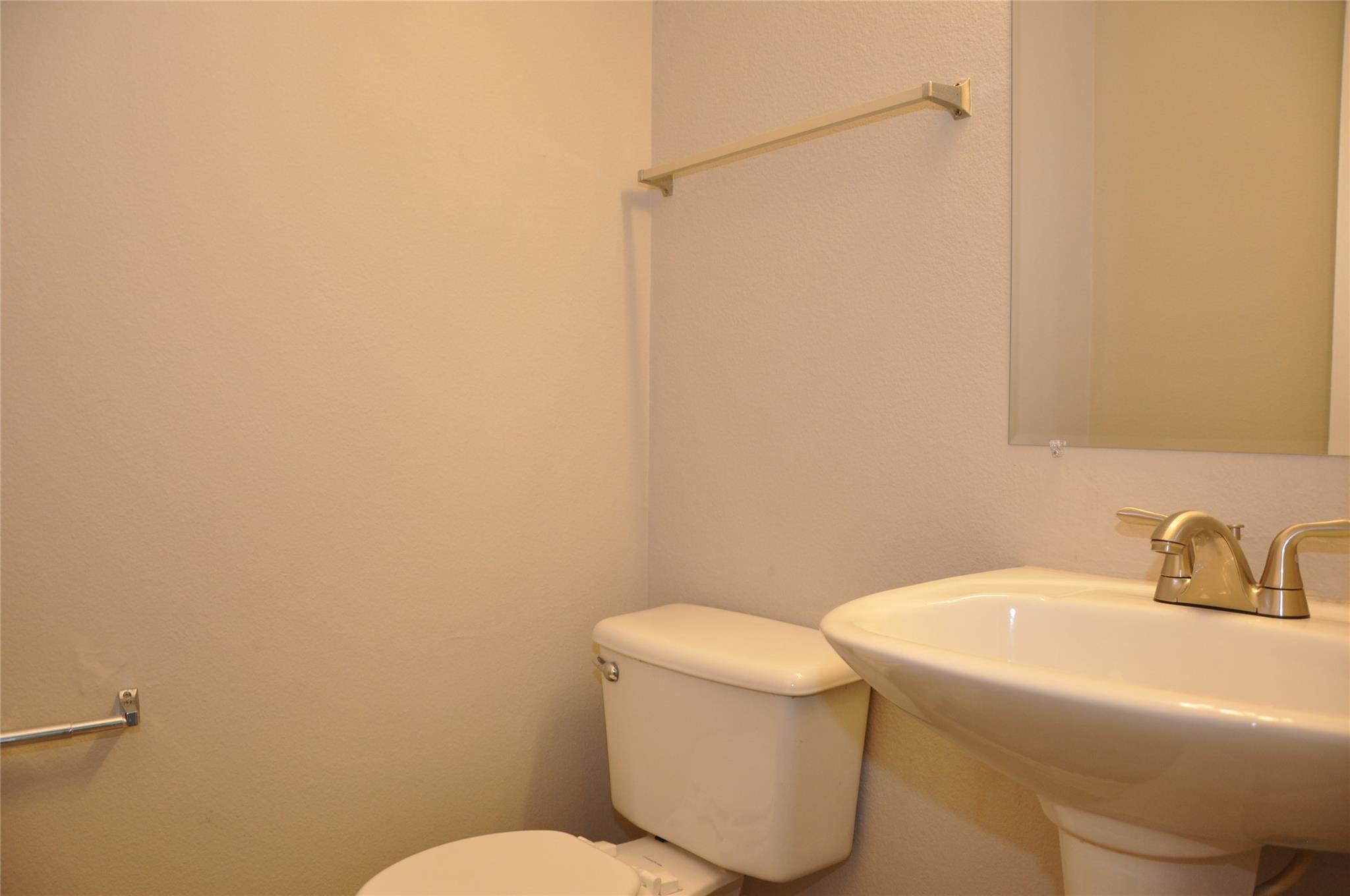 272 Spillway Dr, Kyle, TX 78640