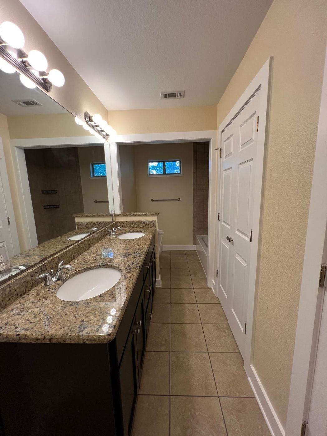 1309 Olander St # B, Austin, TX 78702