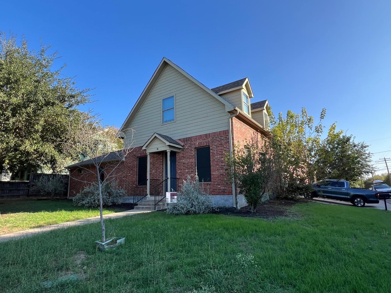 1309 Olander St # B, Austin, TX 78702