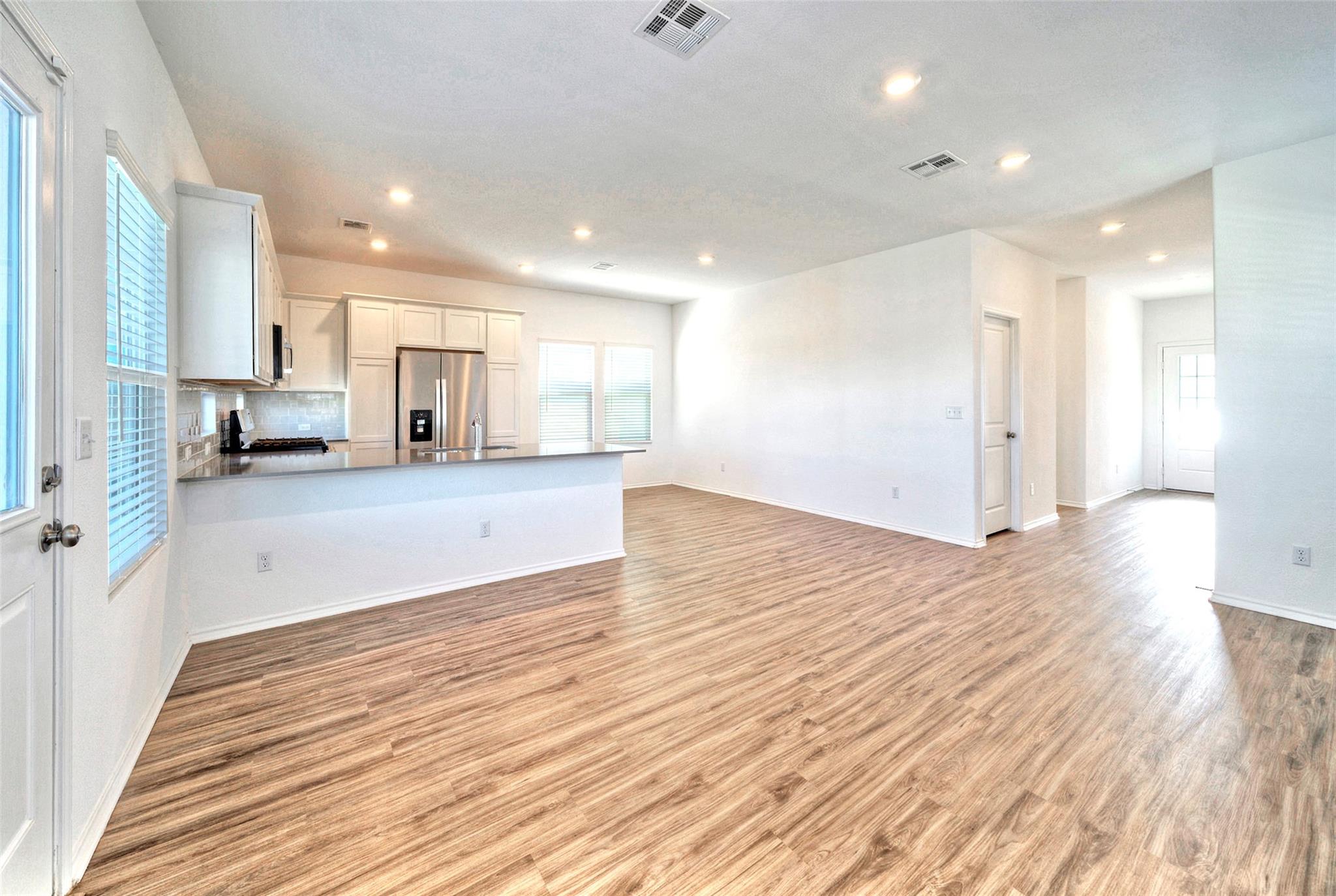 201 Rioja, Kyle, TX 78640