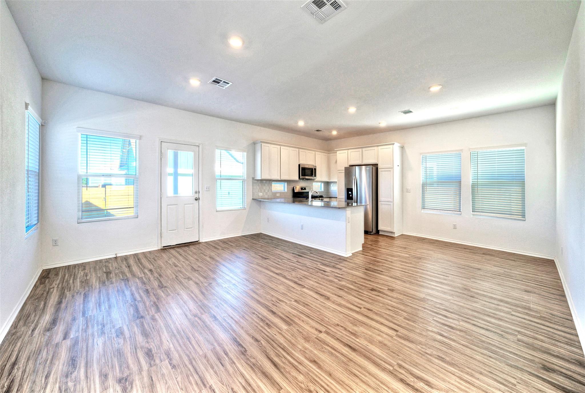 201 Rioja, Kyle, TX 78640