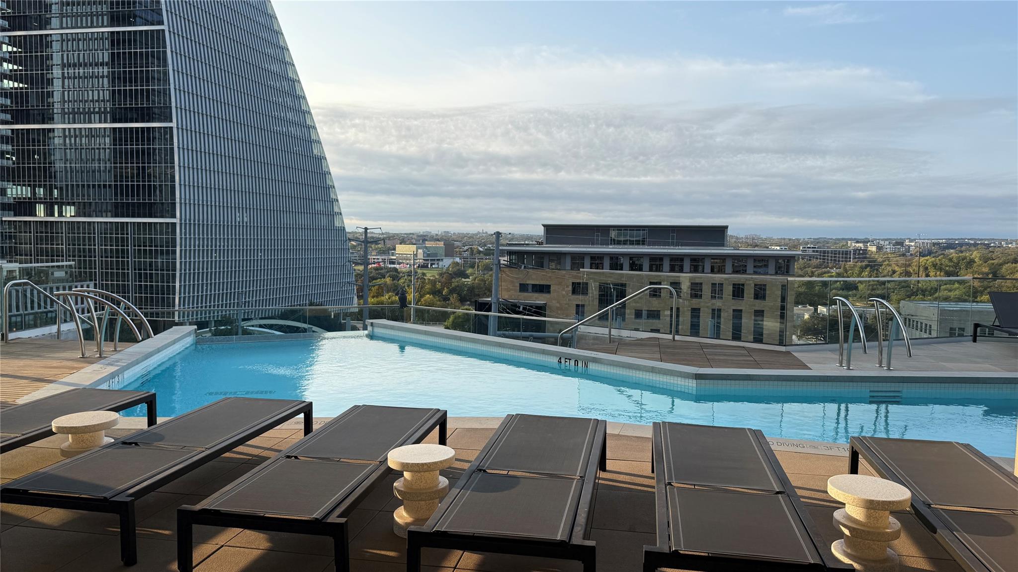 301 West Ave # 4906, Austin, TX 78701