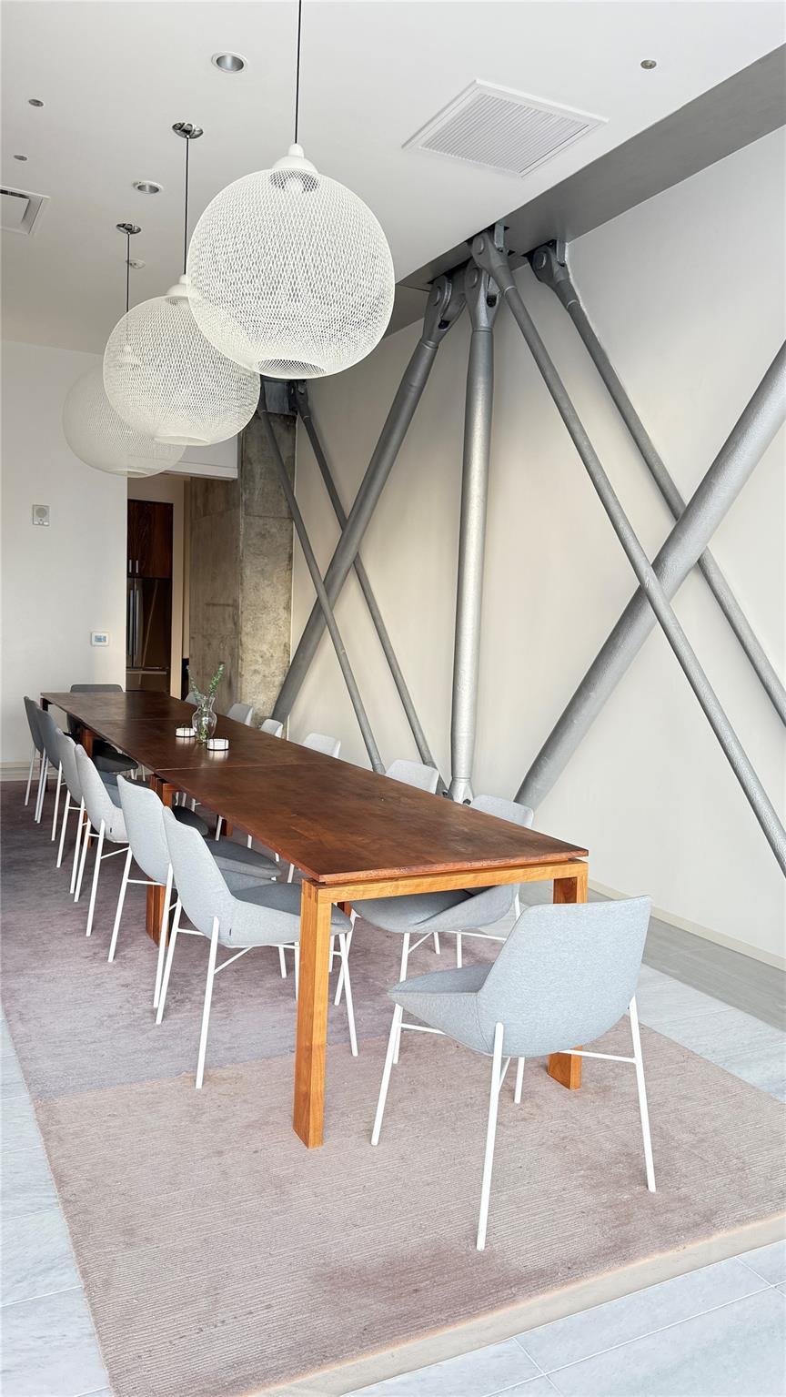 301 West Ave # 4906, Austin, TX 78701