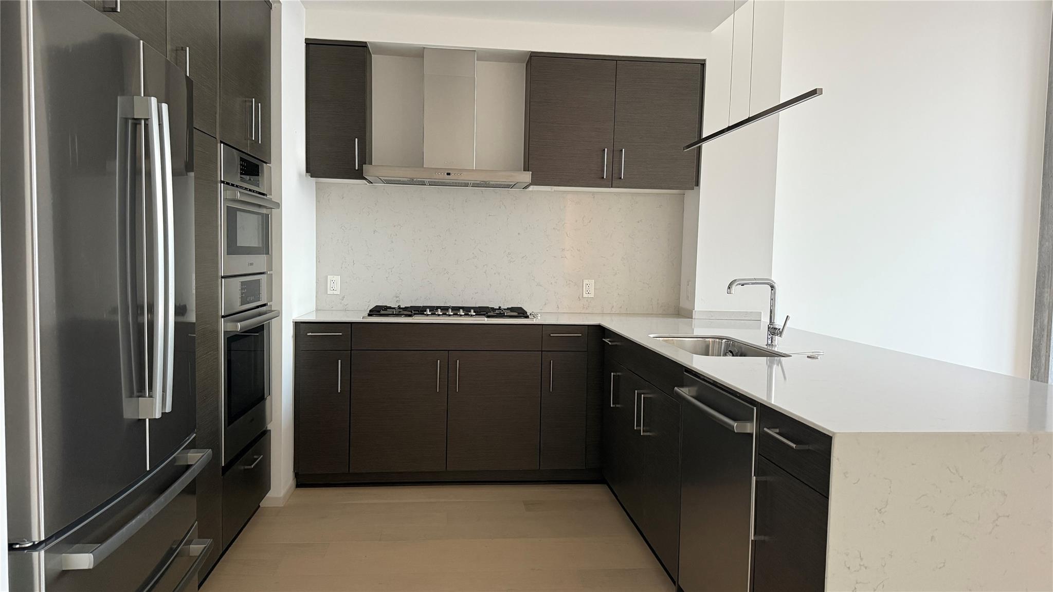 301 West Ave # 4906, Austin, TX 78701