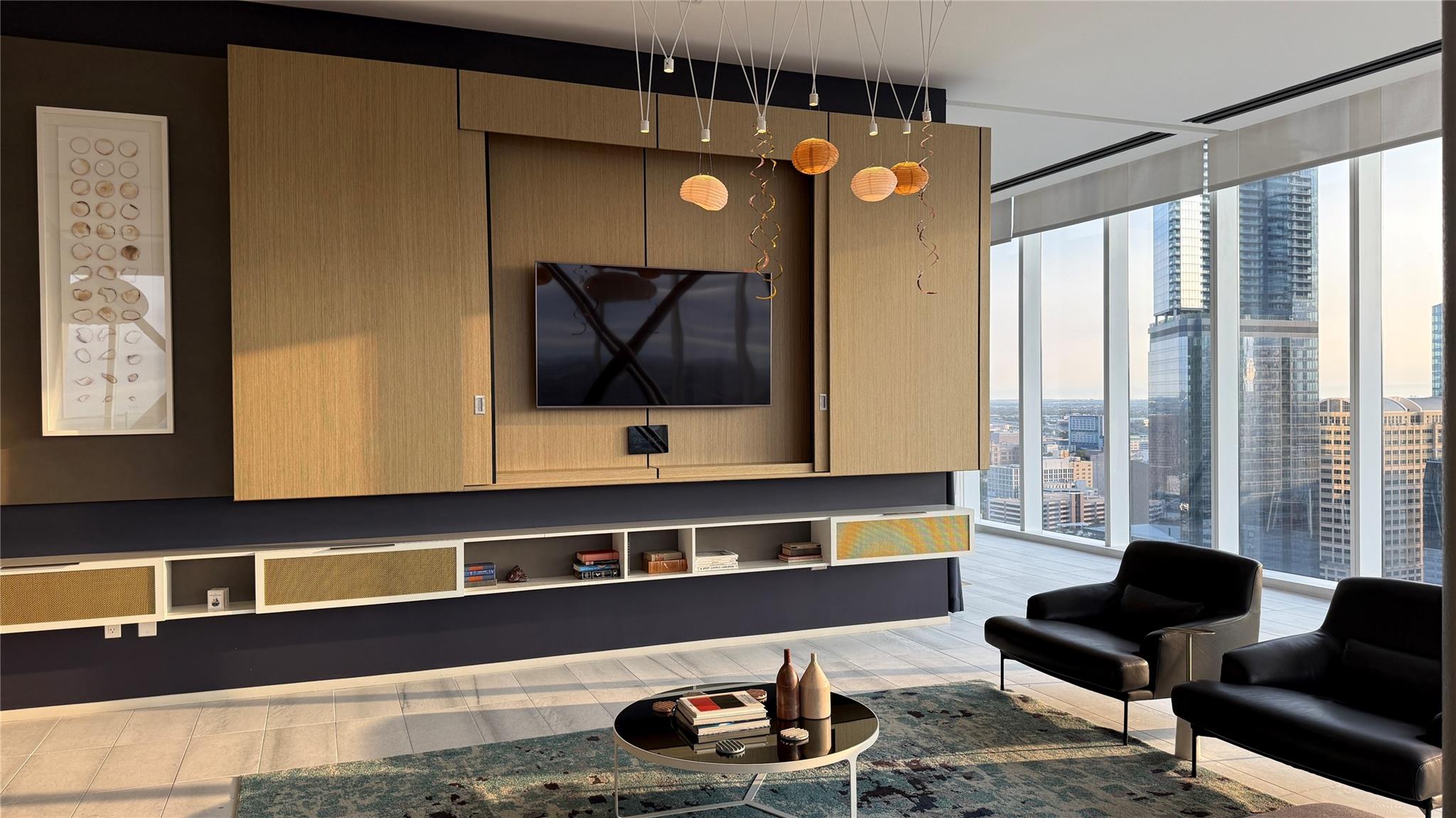 301 West Ave # 4906, Austin, TX 78701