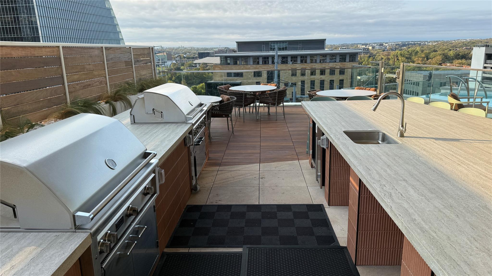 301 West Ave # 4906, Austin, TX 78701