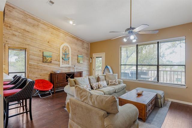 704 Horseshoe Bay Blvd # F, Horseshoe Bay, TX 78657