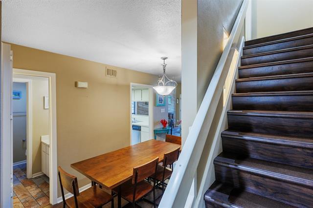 704 Horseshoe Bay Blvd # F, Horseshoe Bay, TX 78657