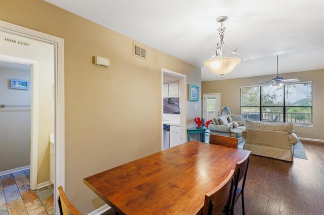 704 Horseshoe Bay Blvd # F, Horseshoe Bay, TX 78657