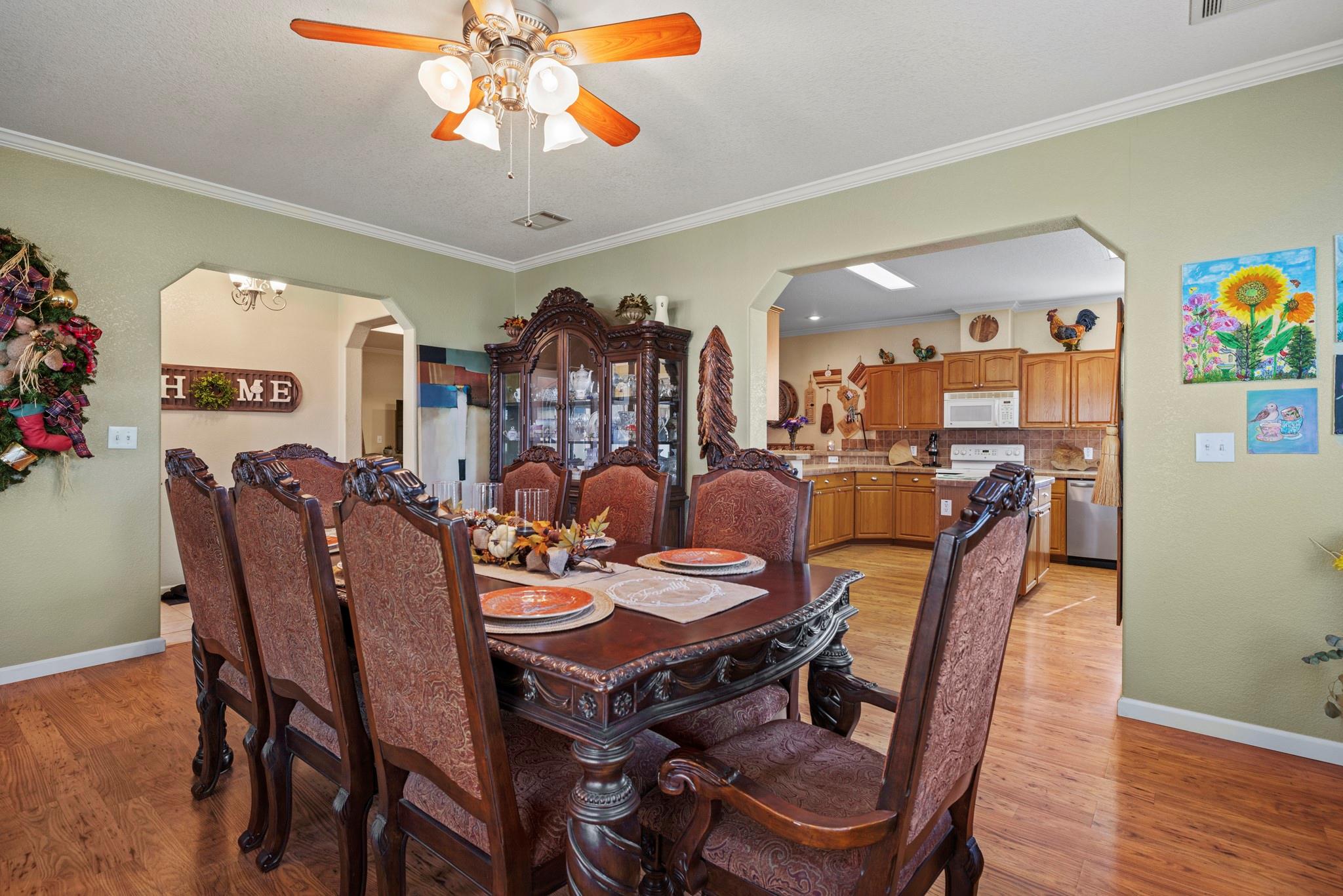 259 Burr Oak Trl, Harper, TX 78631