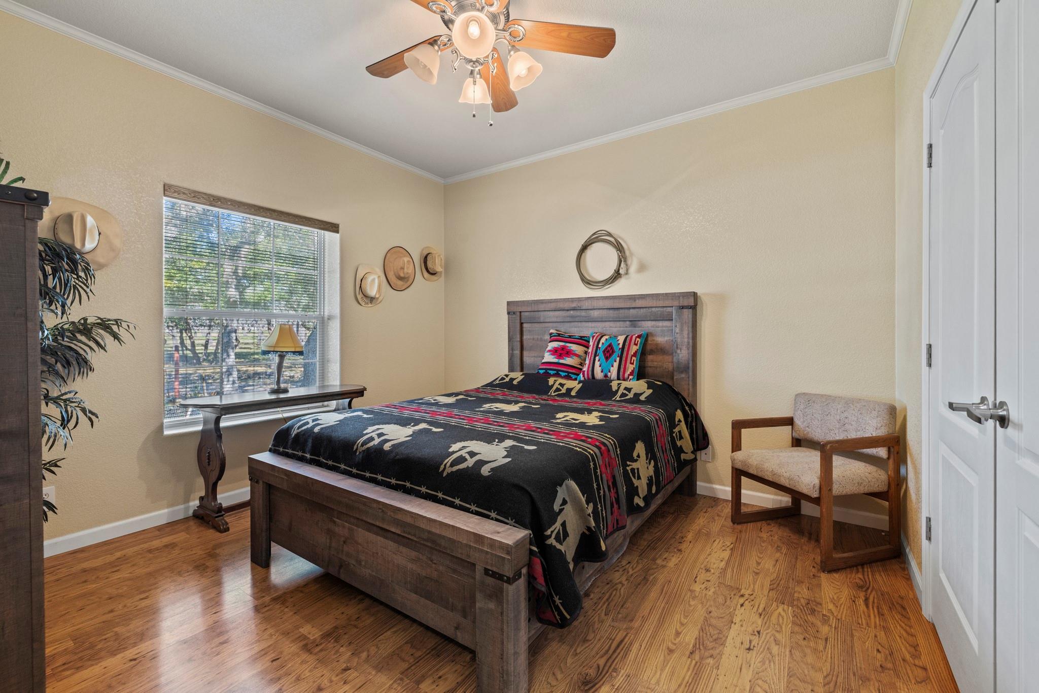 259 Burr Oak Trl, Harper, TX 78631